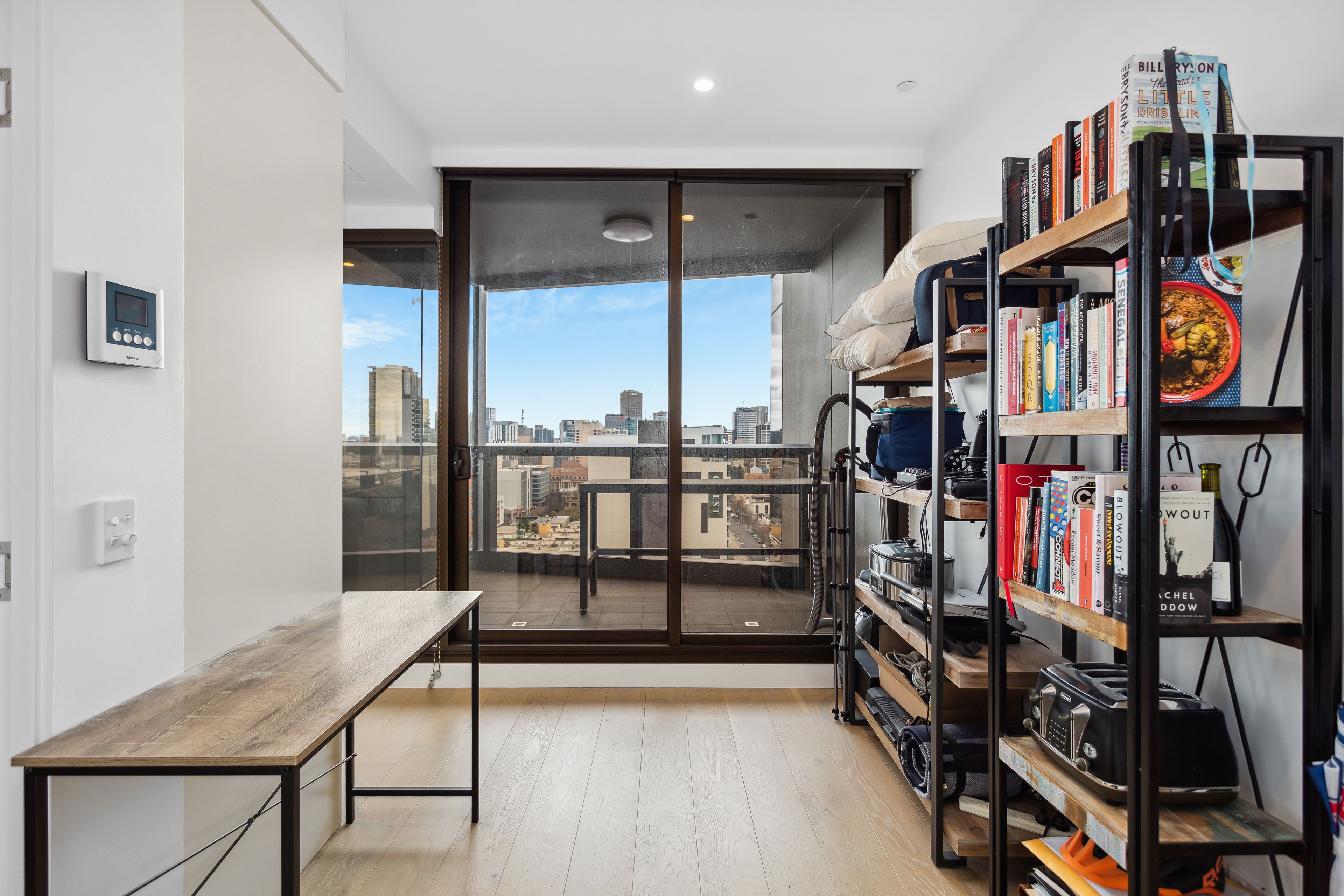 1707/421 King William Street, Adelaide, SA 5000