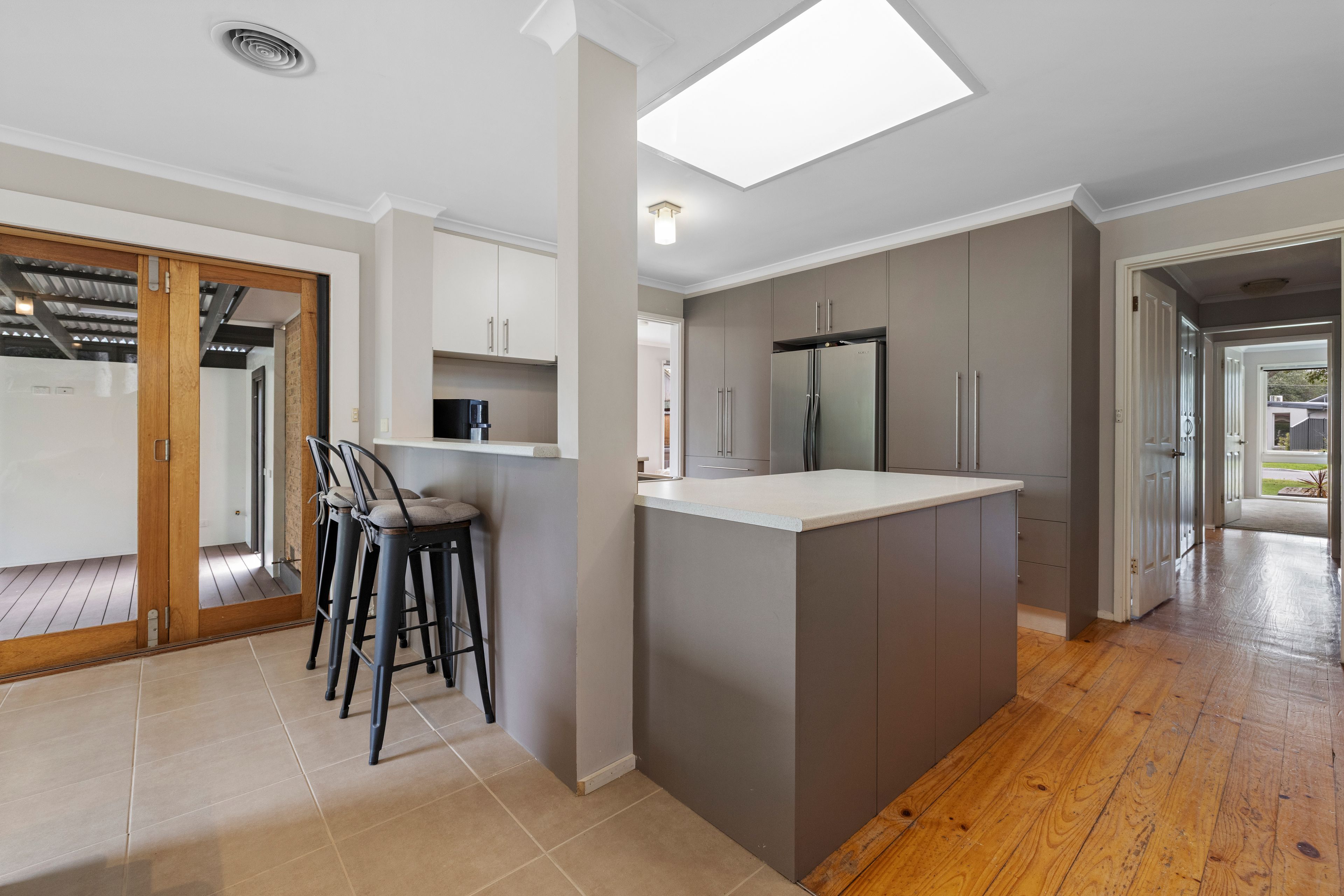 14 Redwood Court — photo 4 of 19