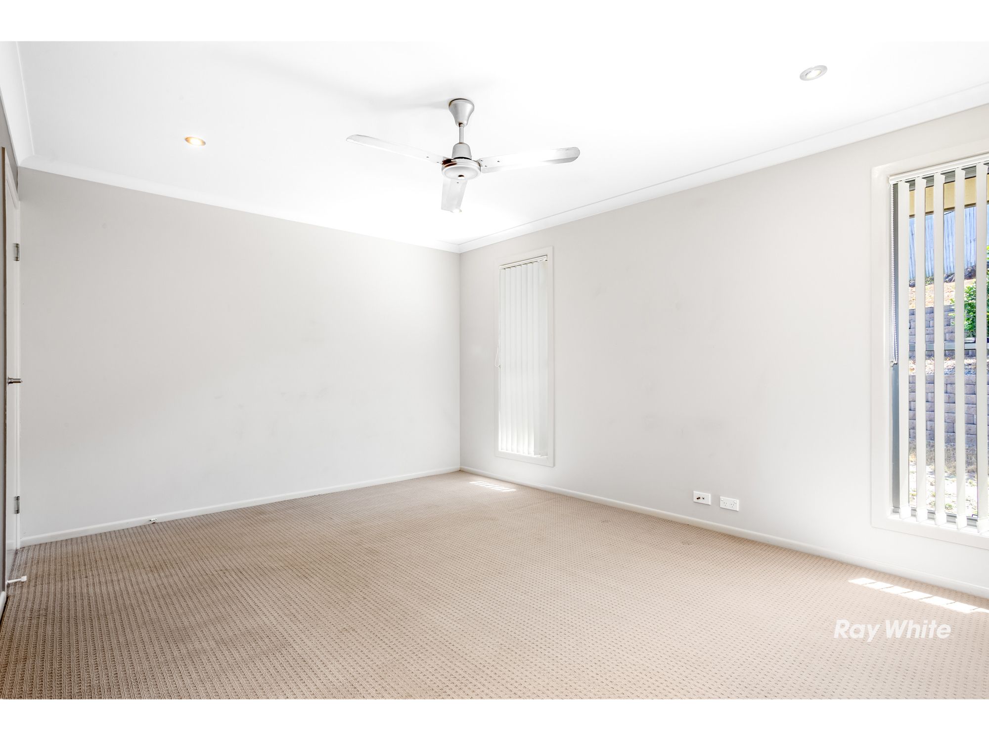 4 Bayliss Court — photo 9 of 13