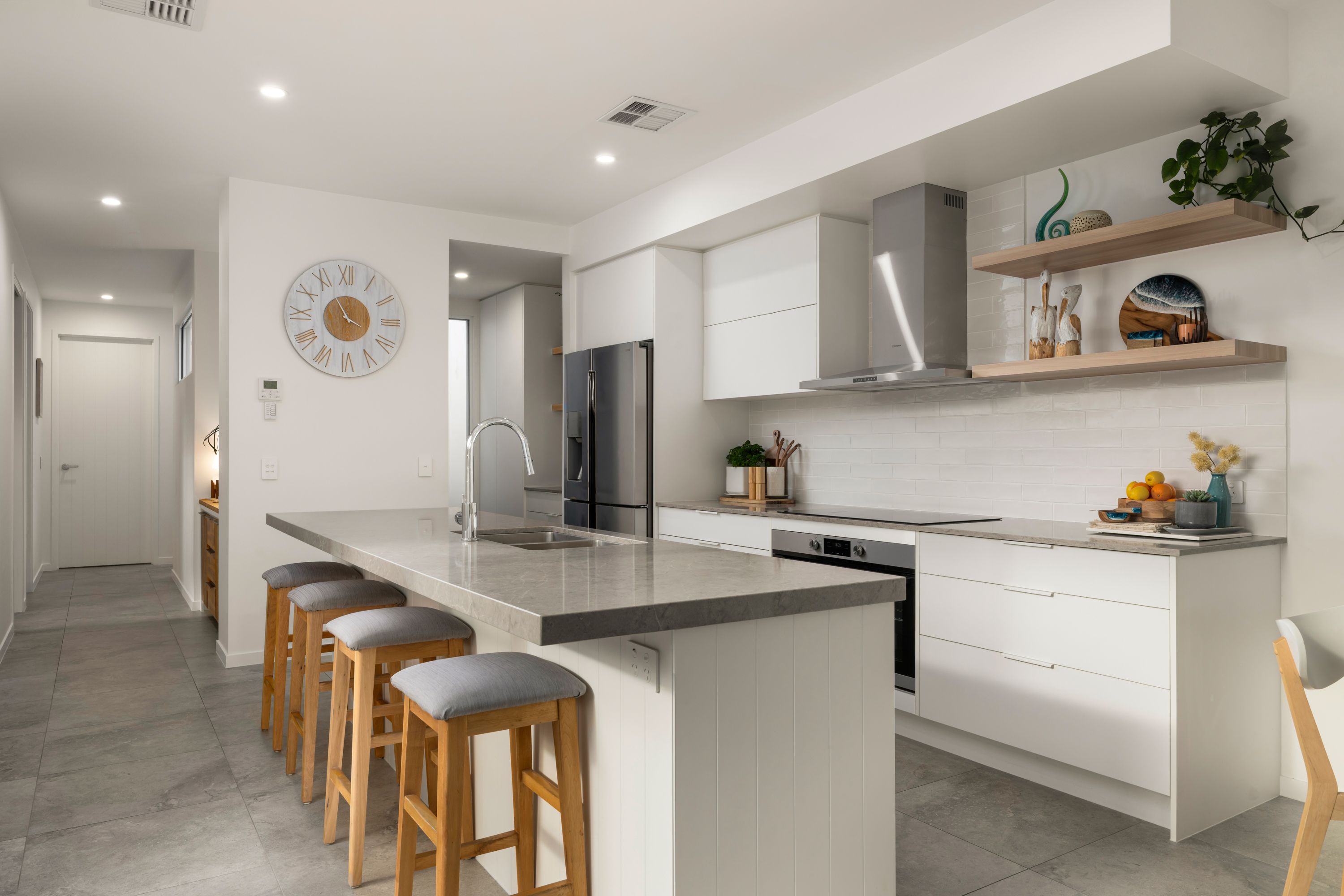 2/19 Broadsea Avenue — photo 7 of 25
