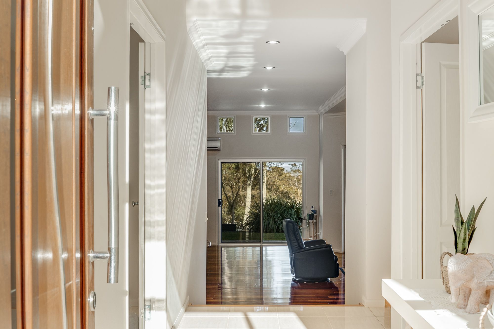 54 Frew Street — photo 3 of 12