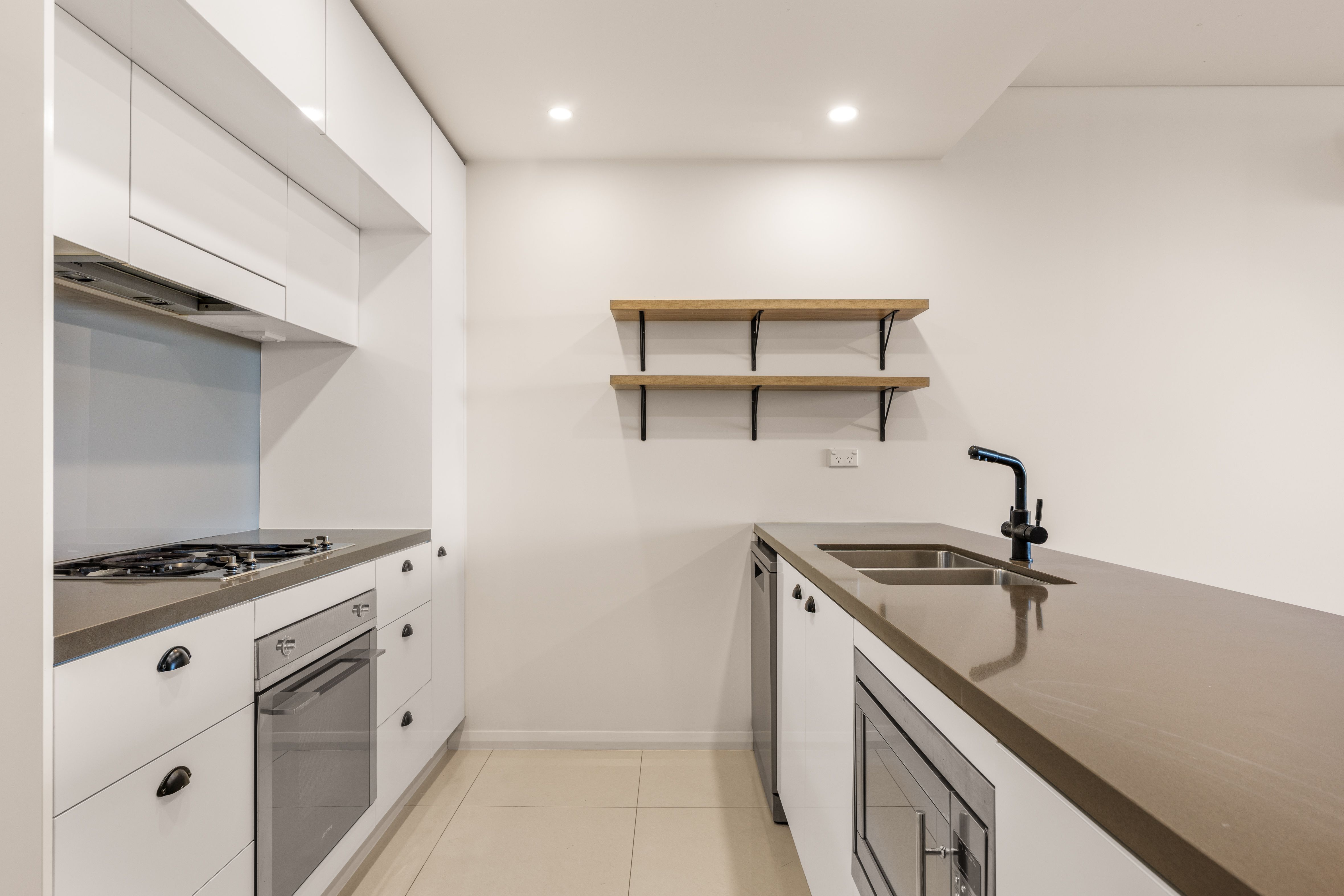 6/65 Hobart Place — photo 6 of 13