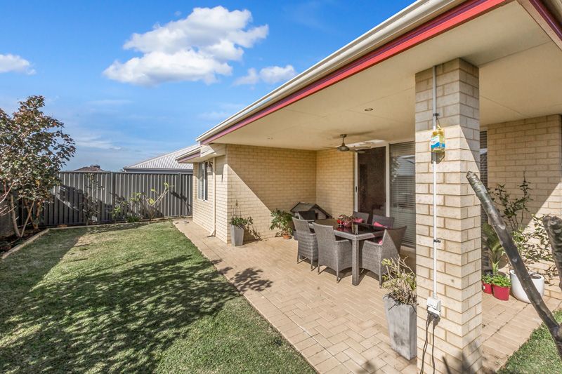 6 Vickers Road — photo 19 of 20