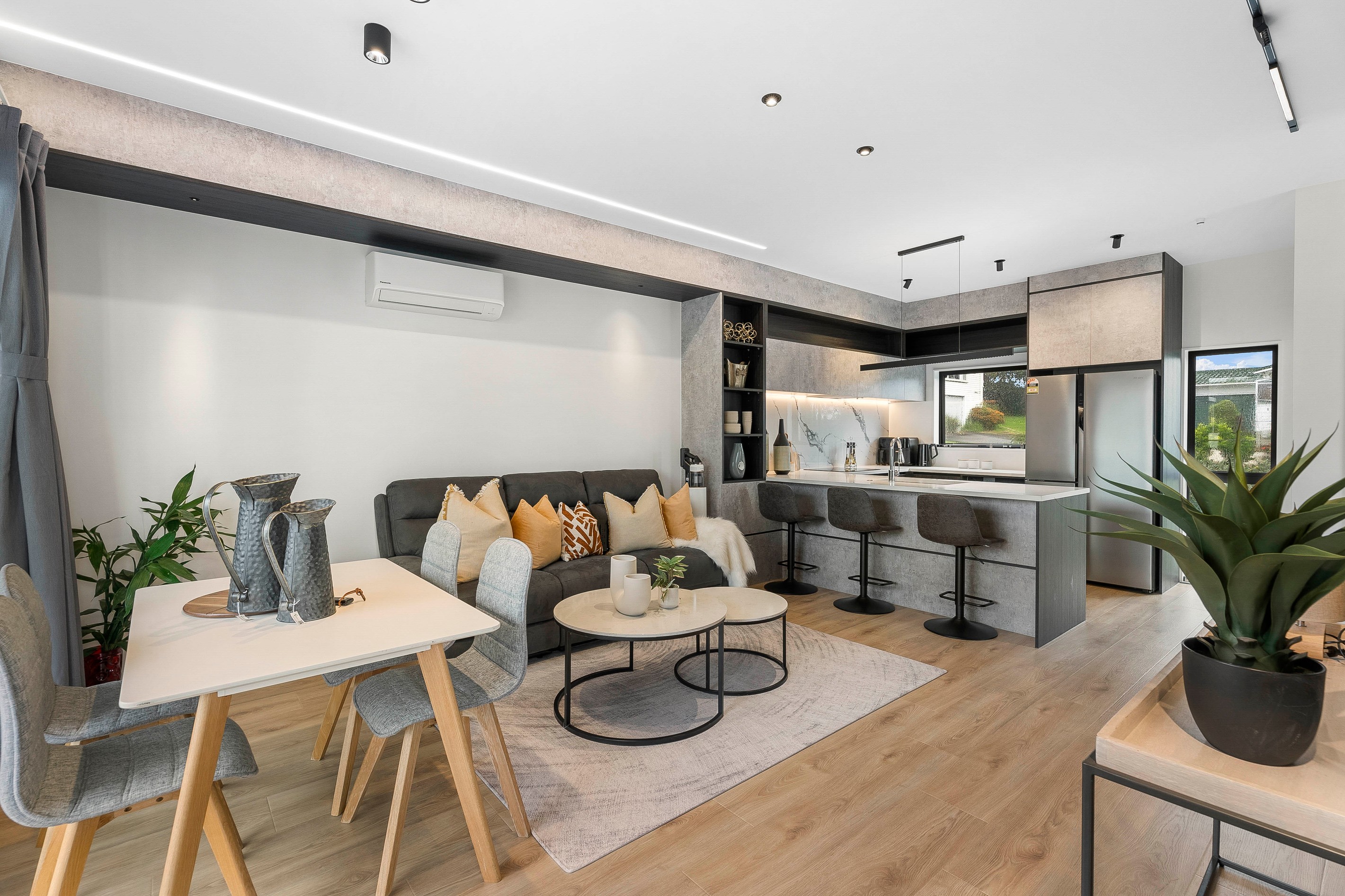 1/18 Riverview Road, New Lynn, Waitakere City