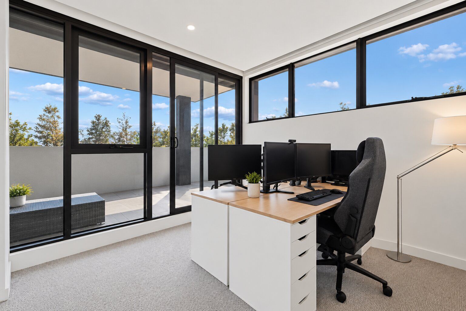 206/12 Camira Street — photo 18 of 27