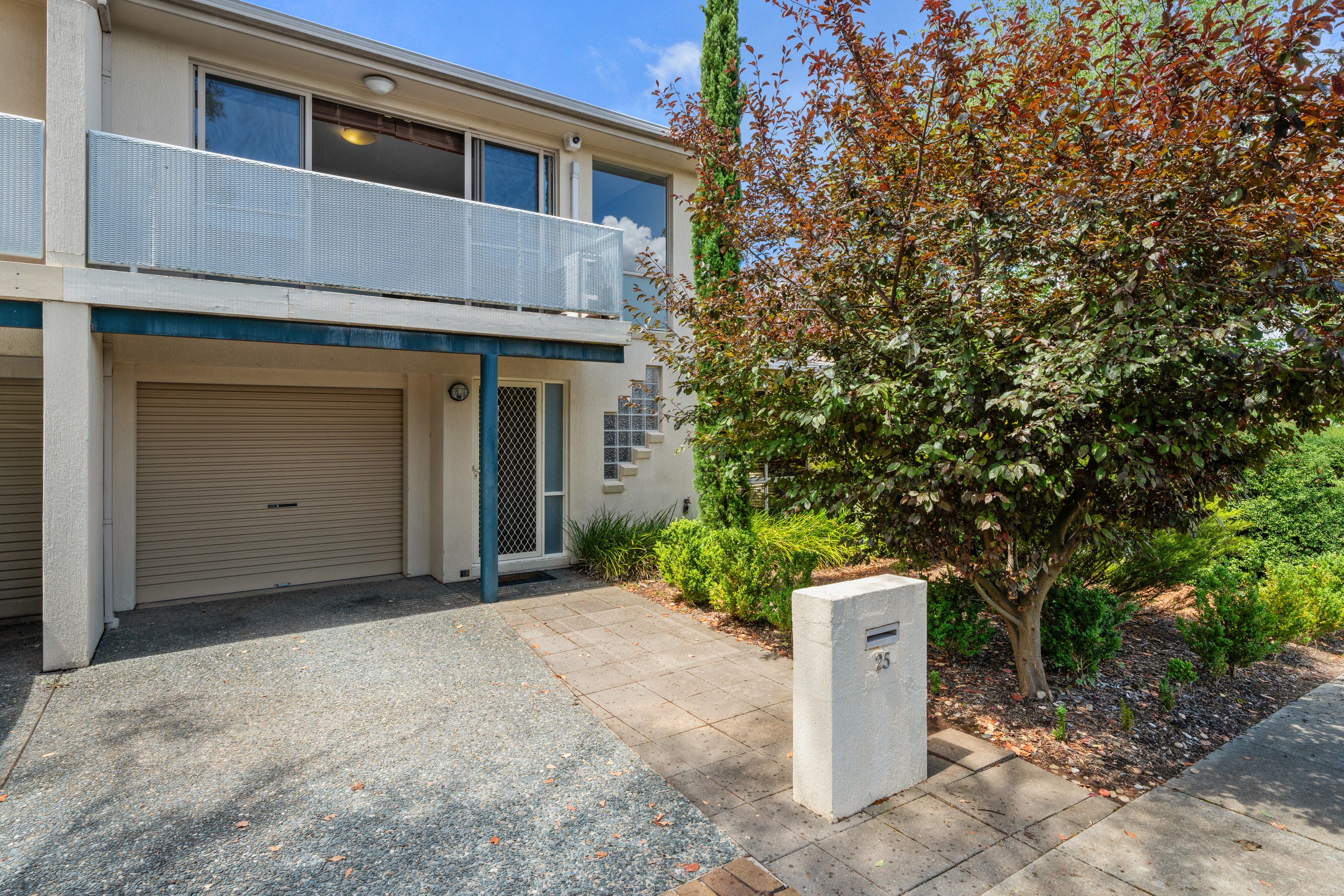 25 Fernyhough Crescent, Lyneham, ACT 2602