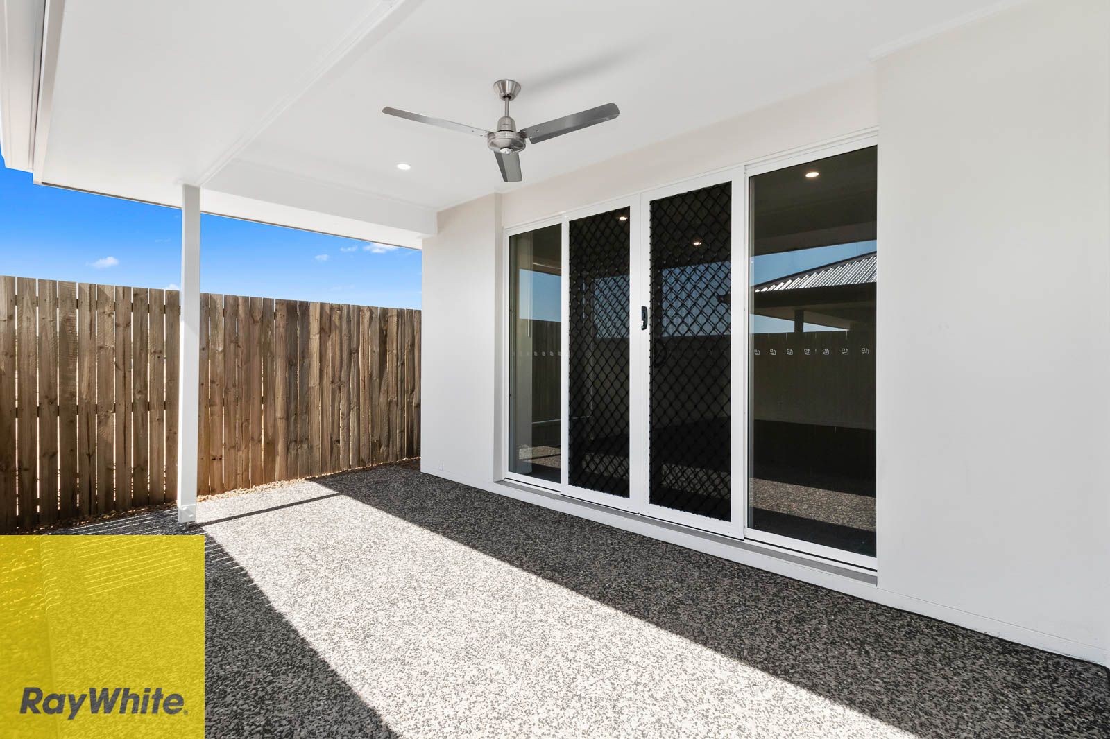 32 Neumann Street, Yarrabilba, QLD 4207