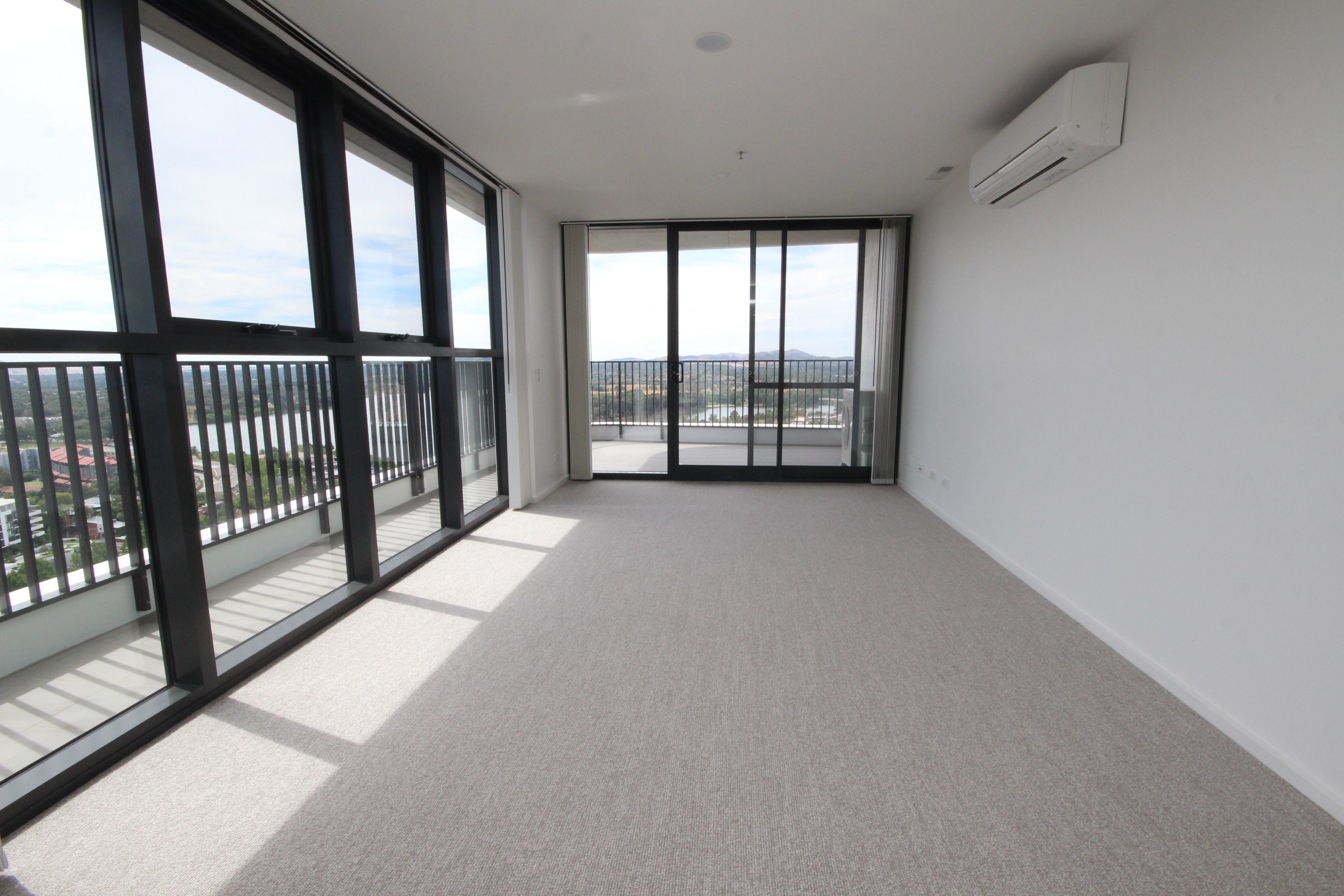 2604/120 Eastern Valley Way, Belconnen, ACT 2617