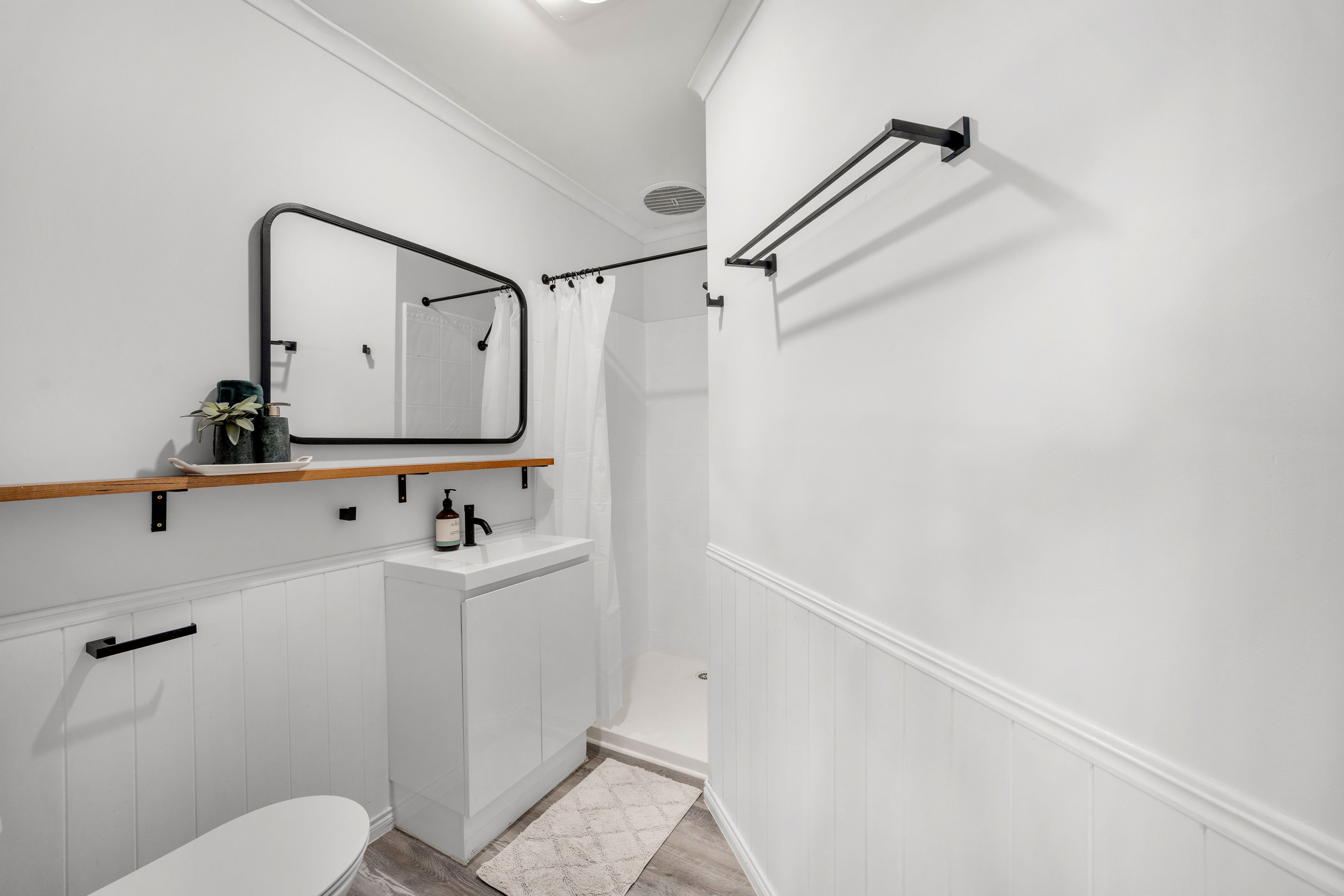54 Laura Road — photo 9 of 19