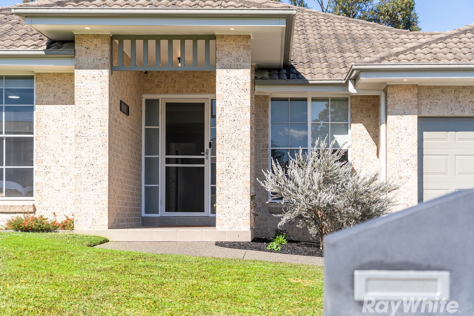 10 Pinnacle Close, Bolwarra Heights, NSW 2320