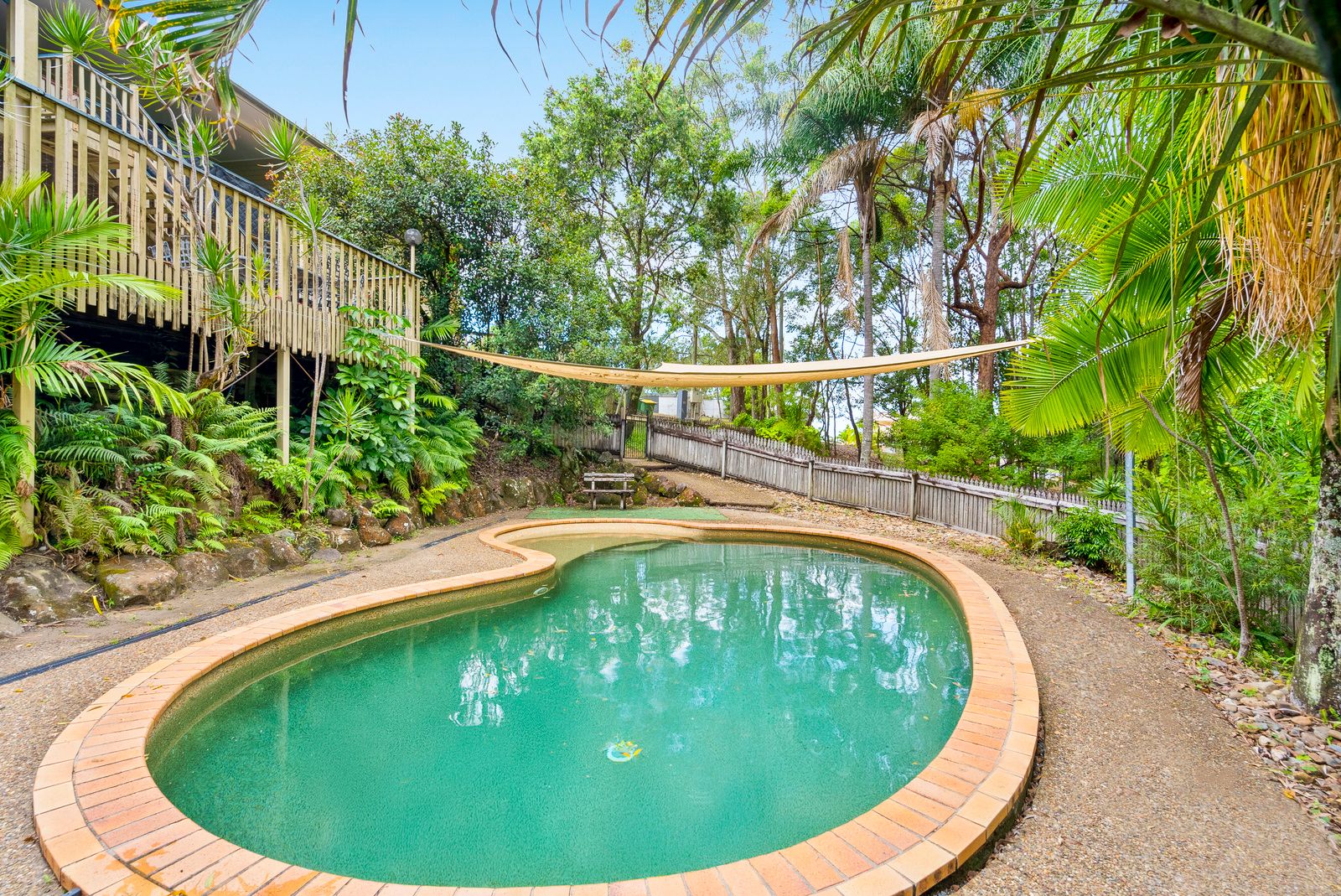 2 Raleigh Terrace, Currumbin Waters, QLD 4223