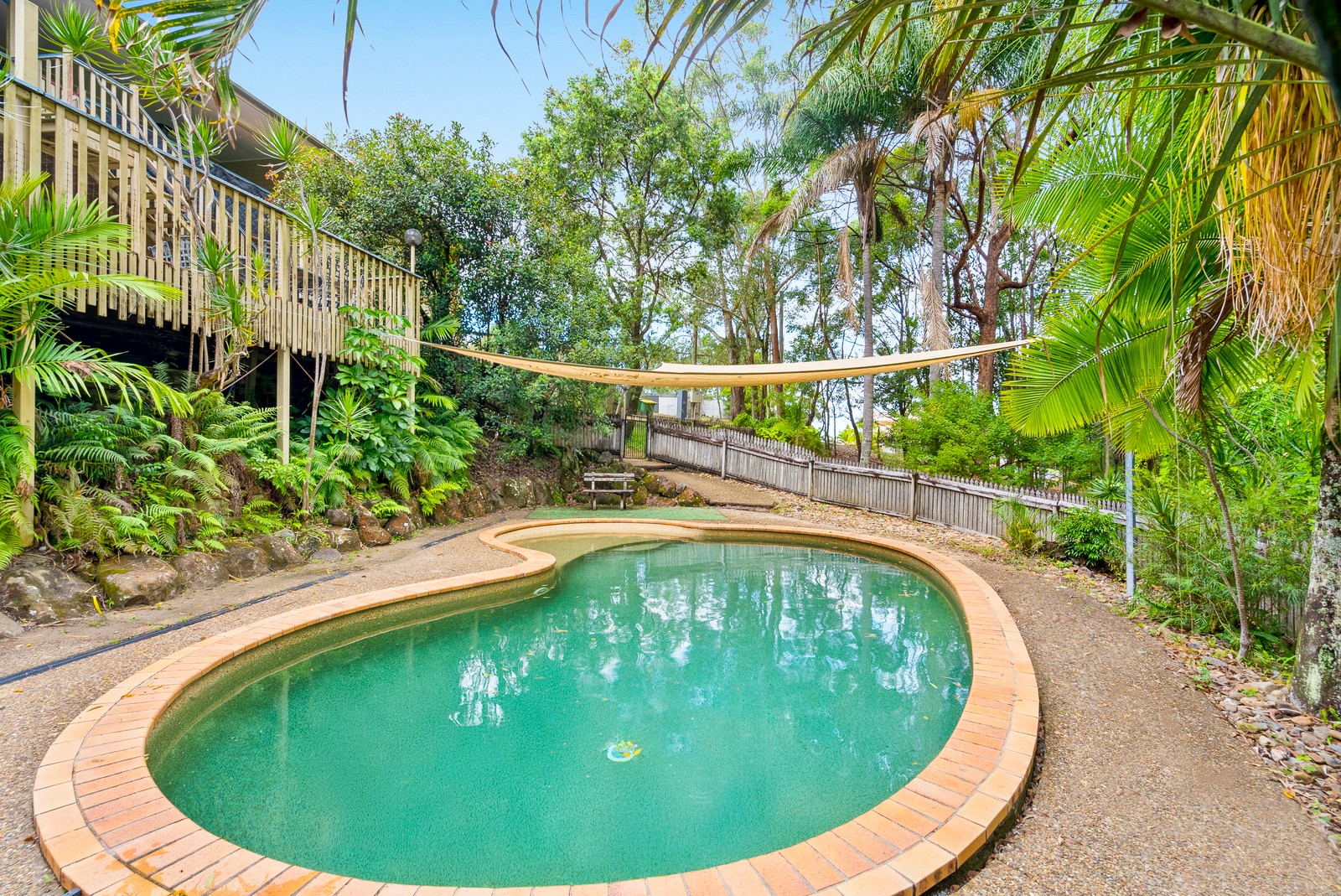 2 Raleigh Terrace, Currumbin Waters, QLD 4223