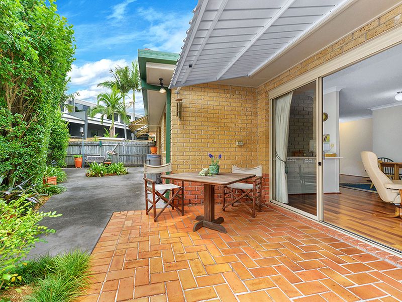 2/283 Kelvin Grove Road, Kelvin Grove, QLD 4059