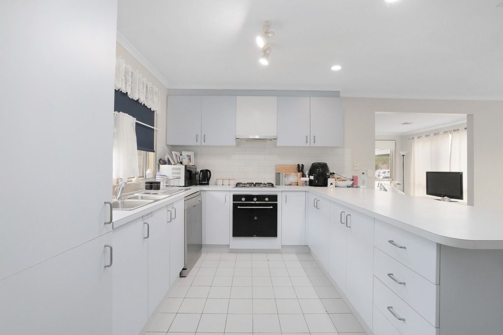 64 Purchas Street, Werribee, VIC 3030