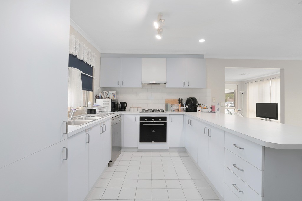 64 Purchas Street, Werribee, VIC 3030