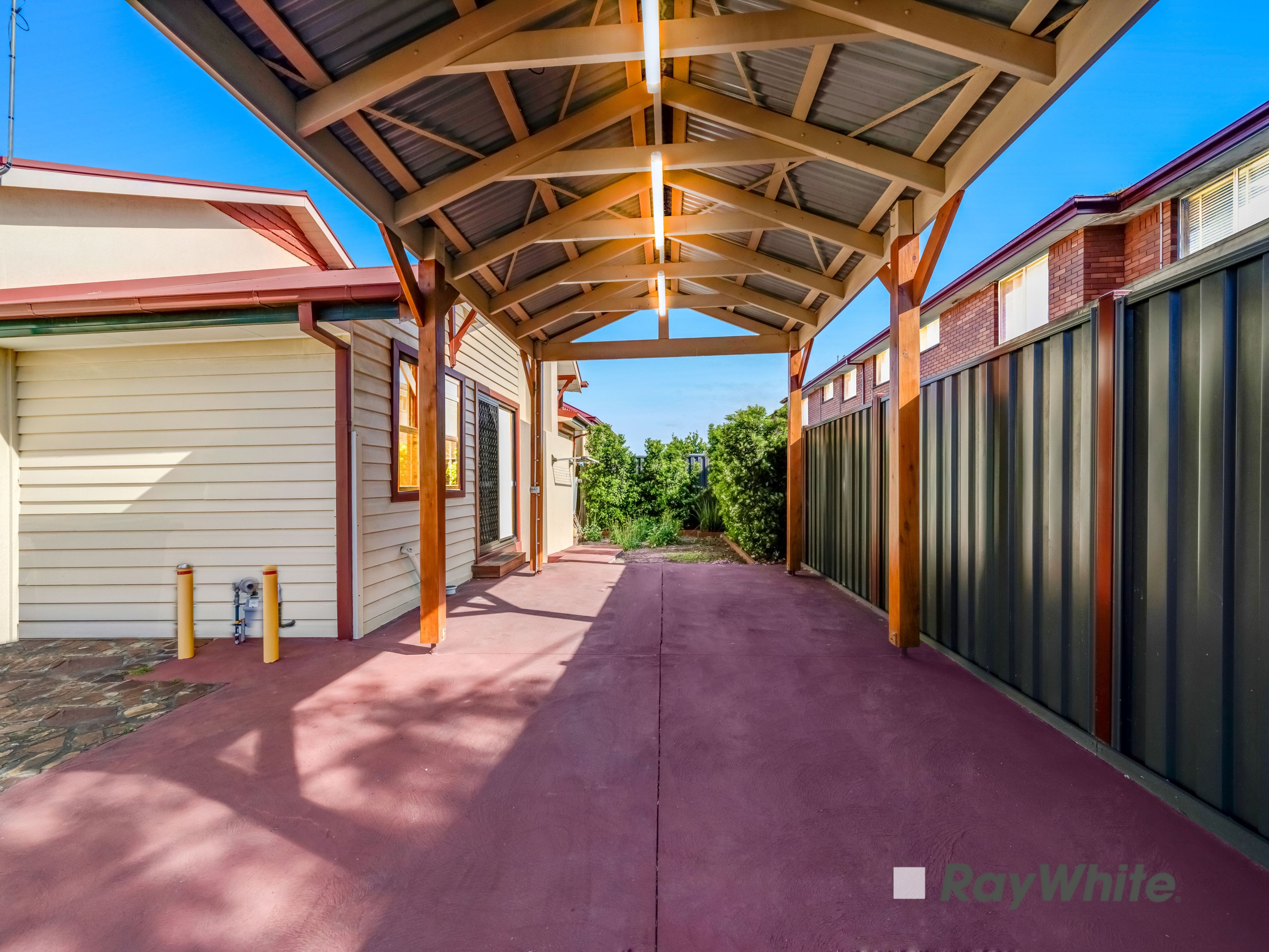 27 Hemmings Street — photo 22 of 28