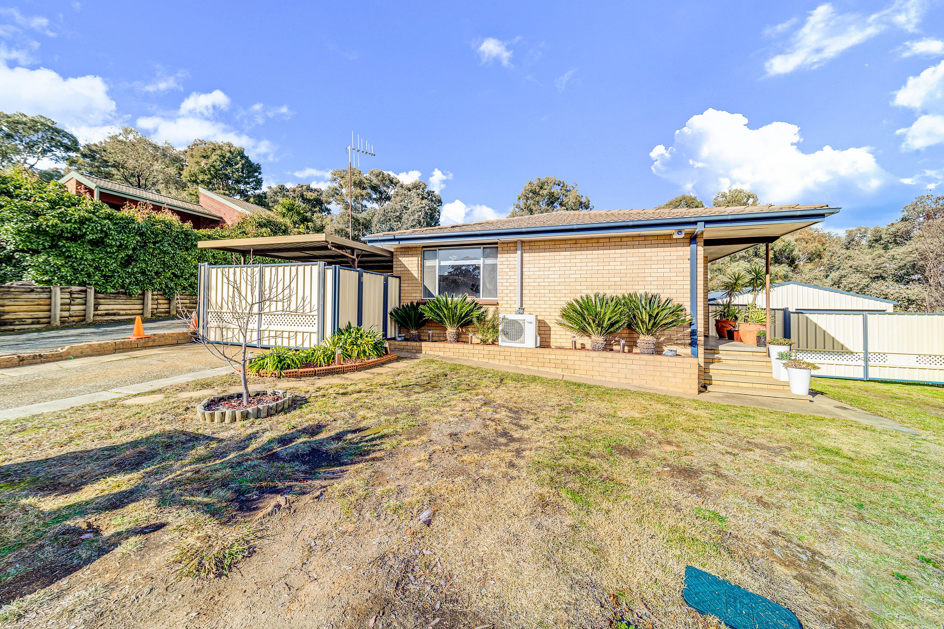 16 Jauncey Court, Charnwood, ACT 2615