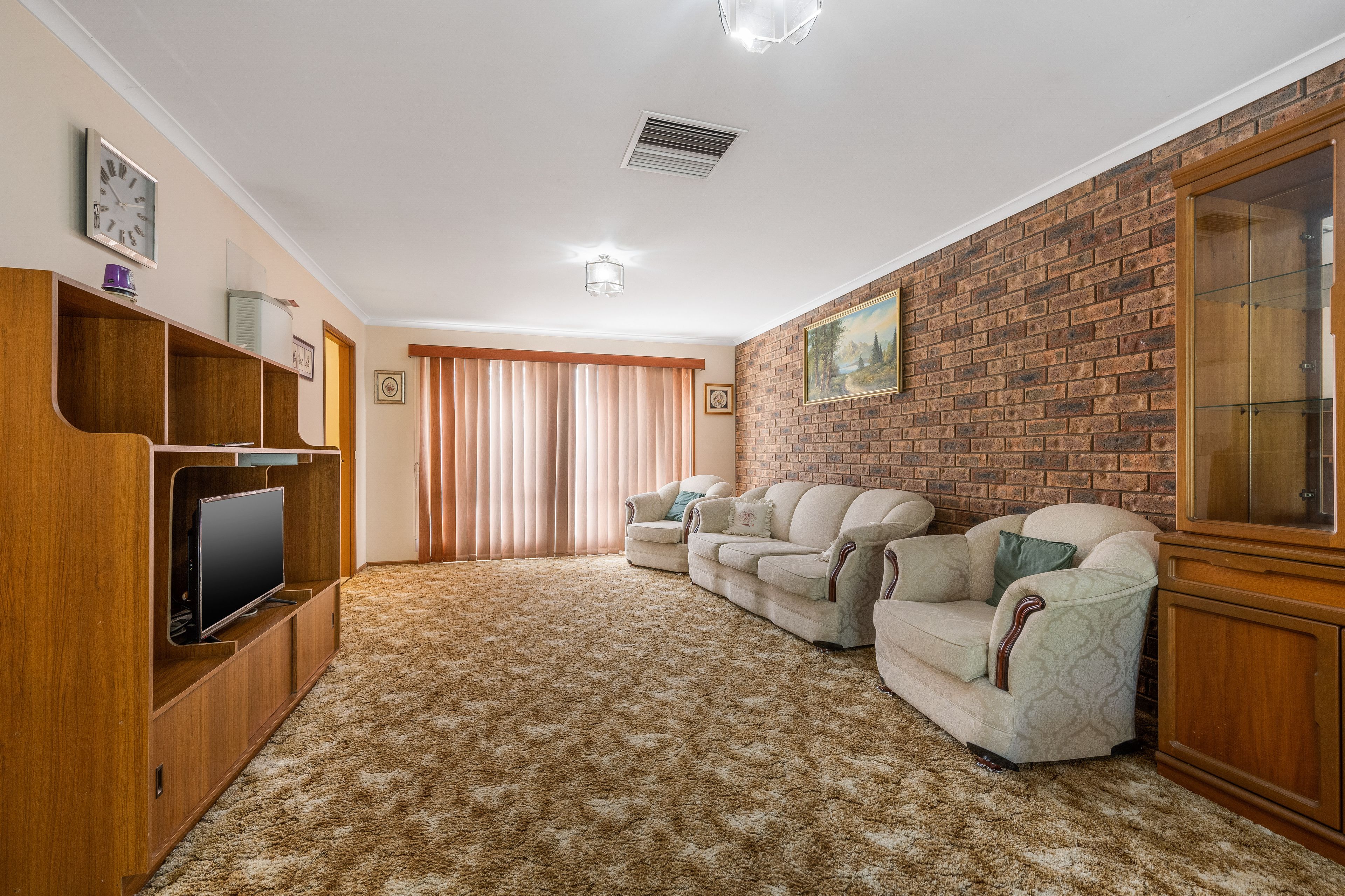 421 Romani Drive, Lavington, NSW 2641
