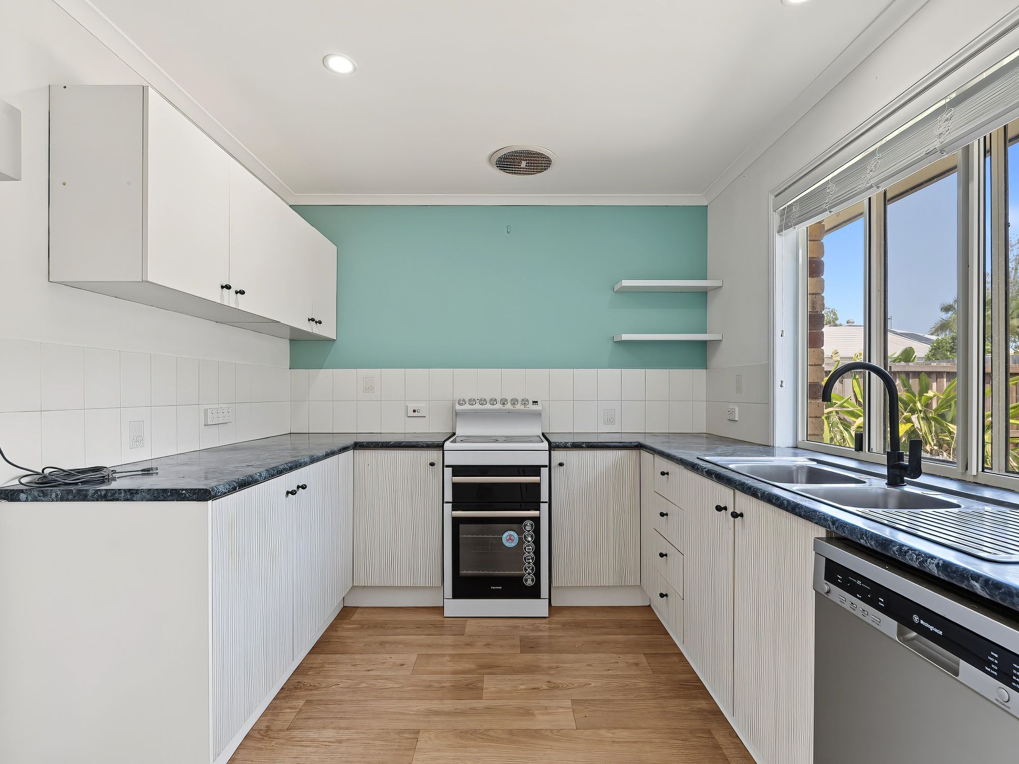 1/31 Gayome Street, Pacific Paradise, QLD 4564