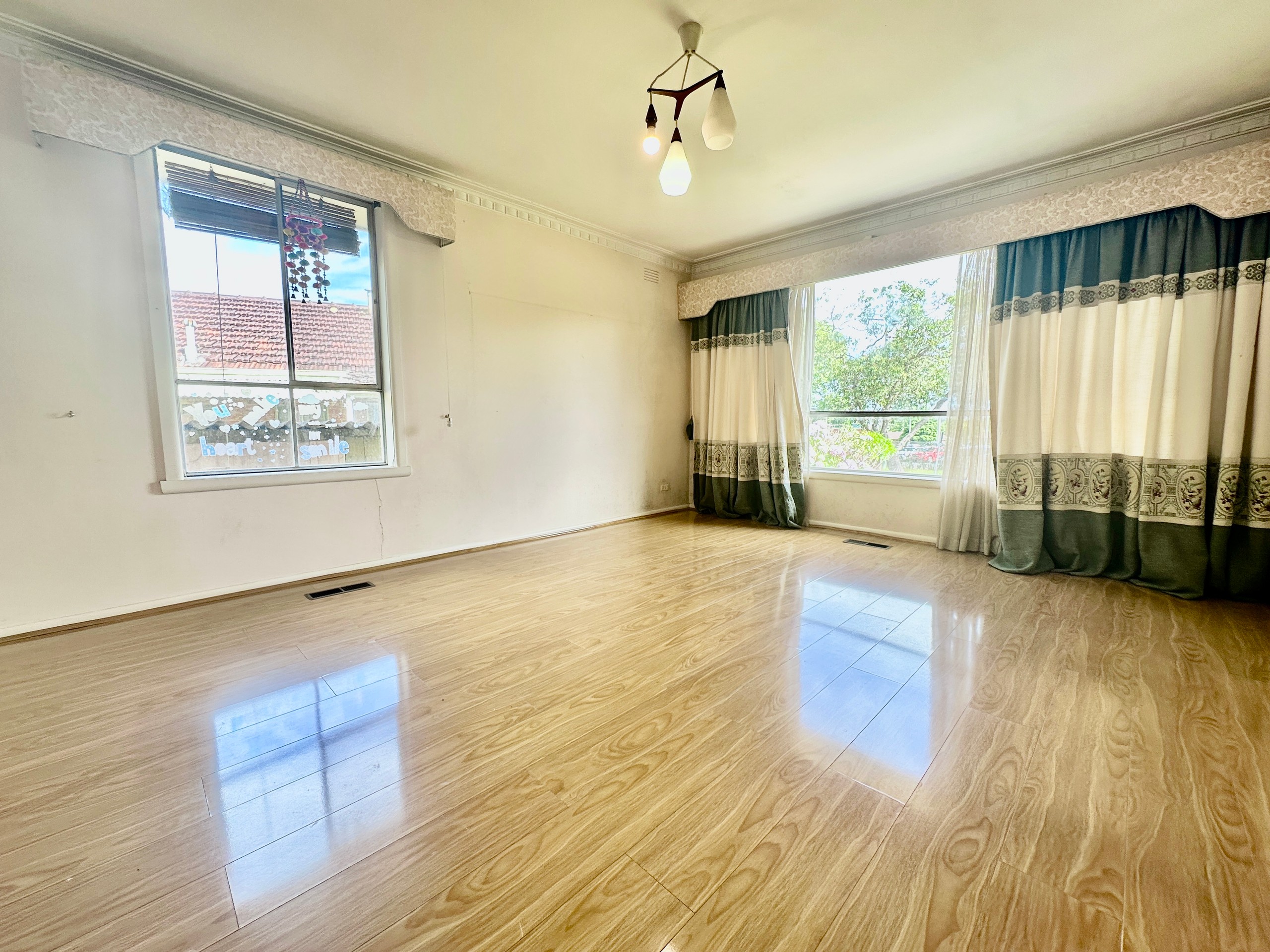 1 Railway Parade North, Glen Waverley, VIC 3150