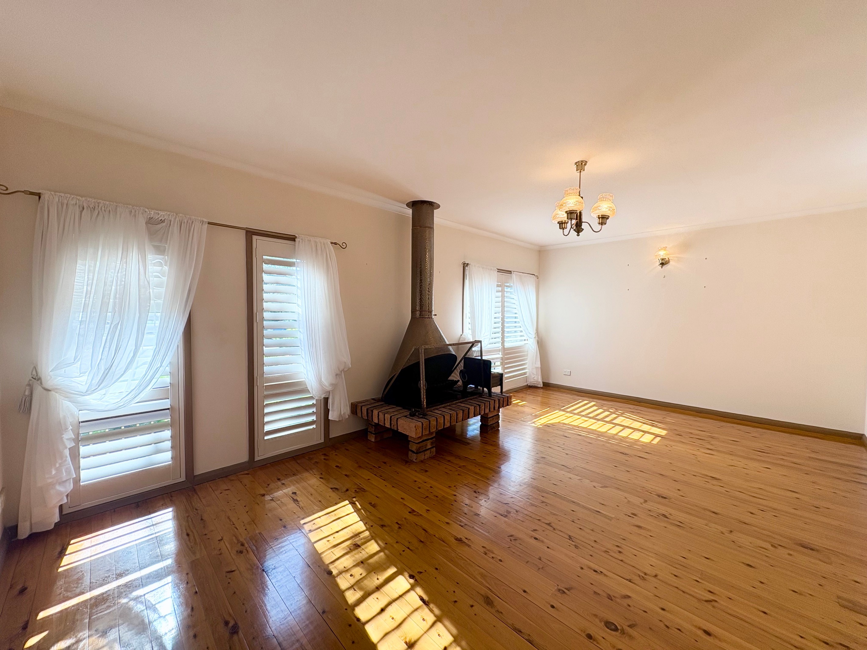 8 Keira Place, Ruse, NSW 2560