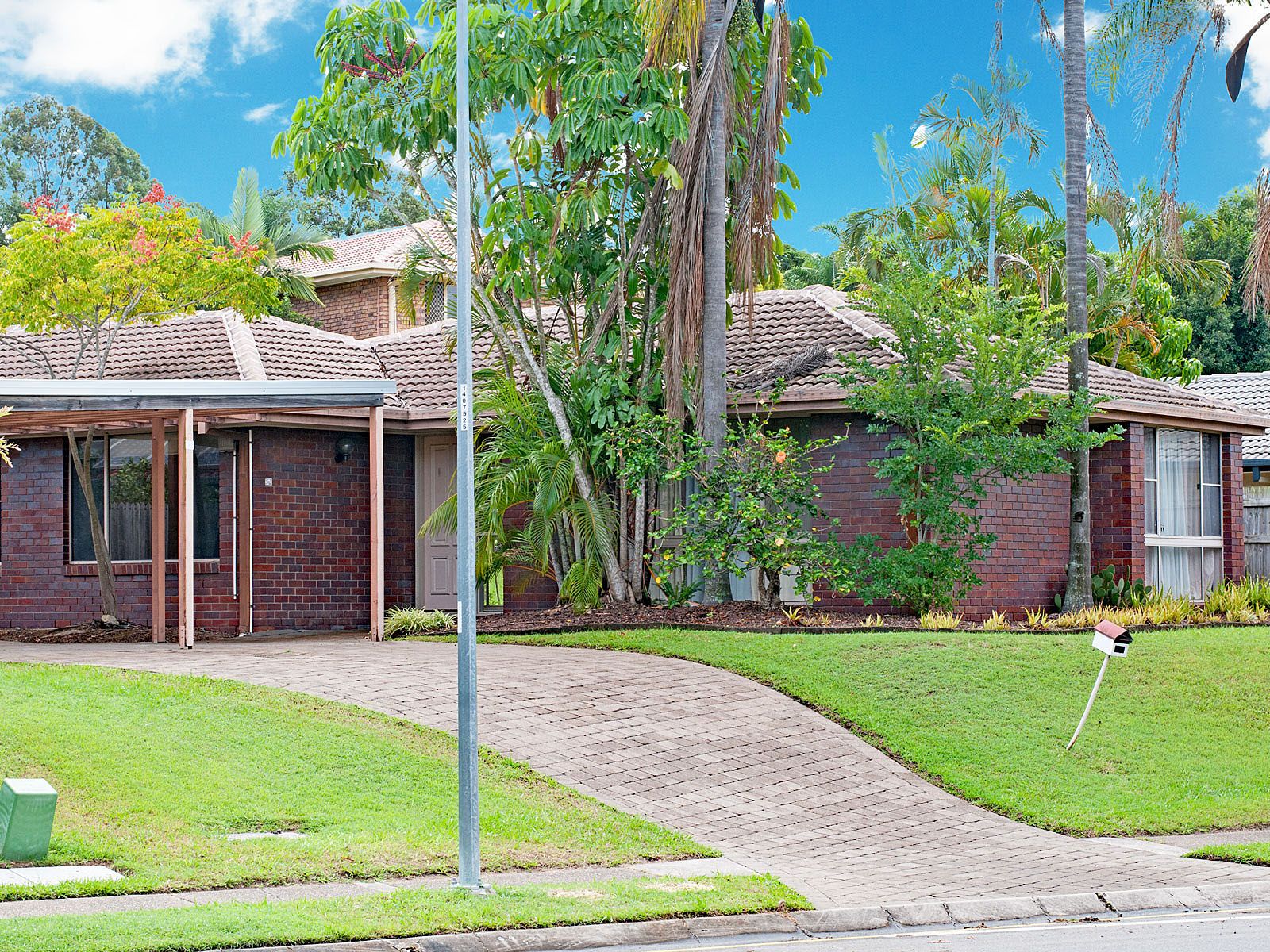 26 Avondale Road, Sinnamon Park, QLD 4073