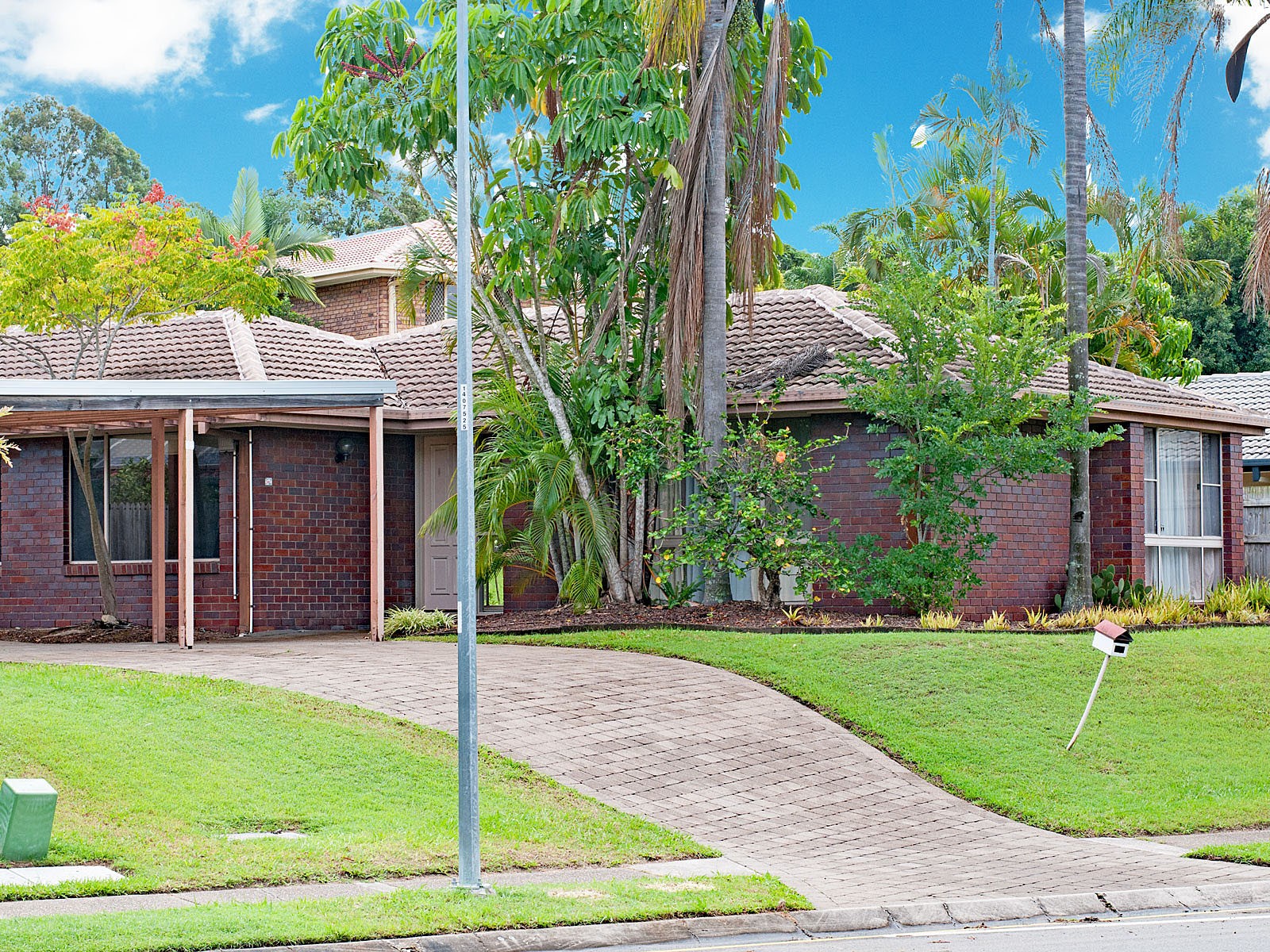 26 Avondale Road, Sinnamon Park, QLD 4073