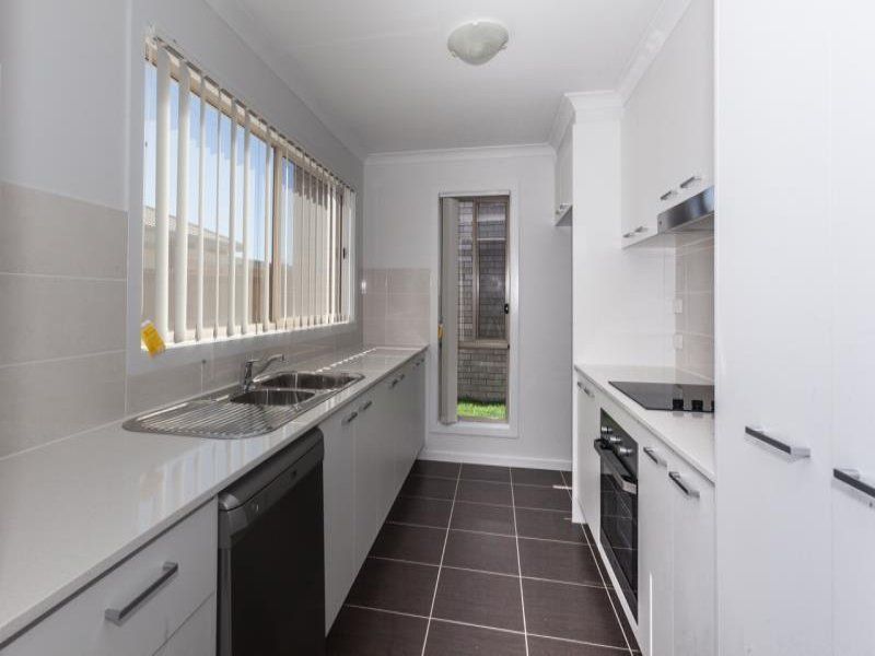 3 Gideon Gardens, Pimpama, QLD 4209