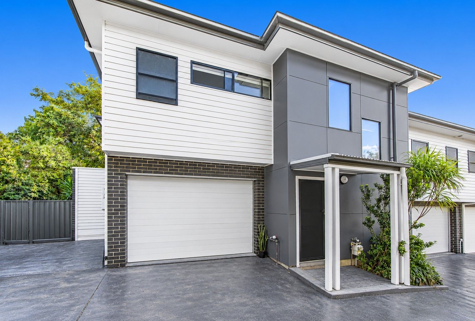 5/53 Kenibea Avenue — photo from Ray White Newcastle Lake Macquarie