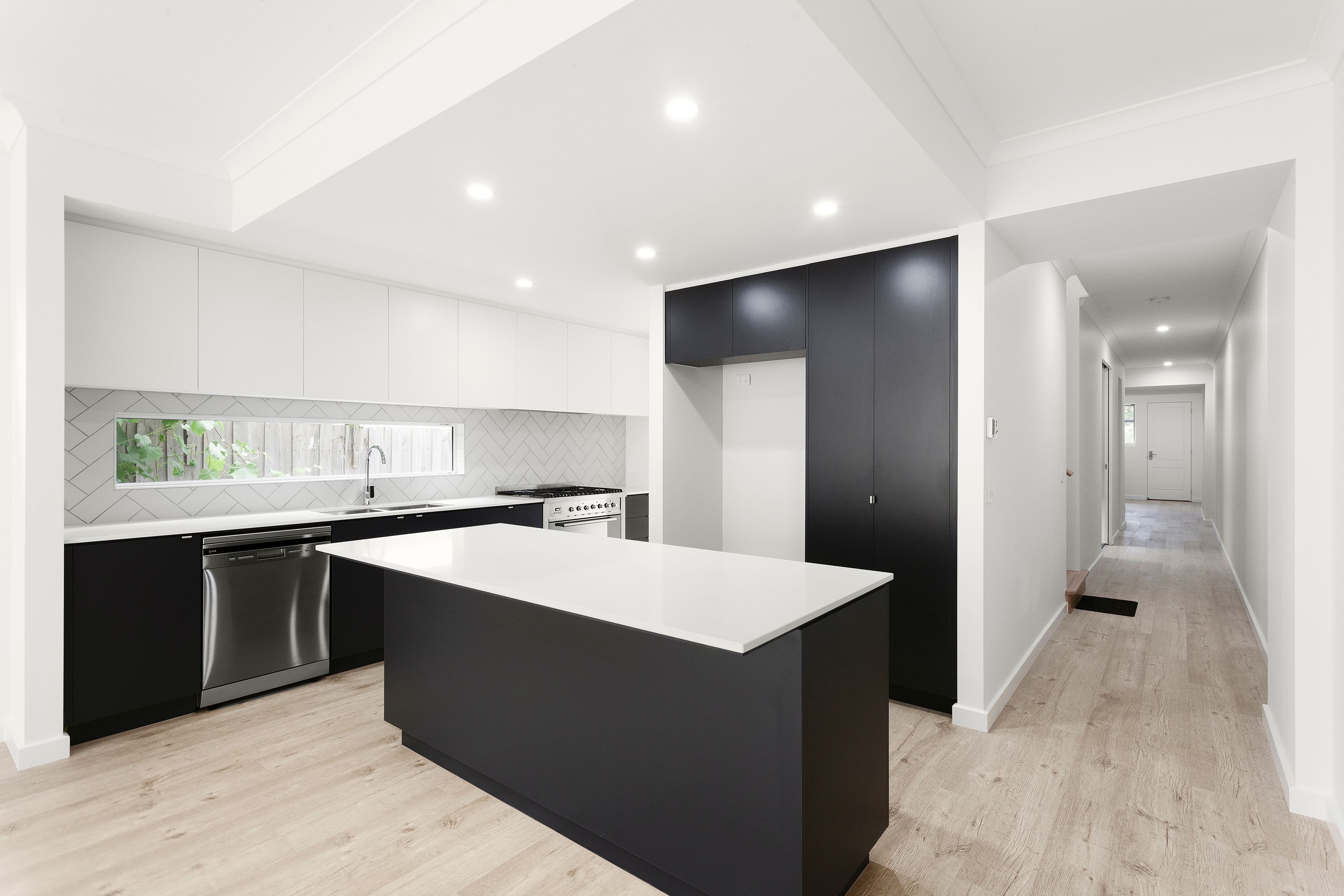 10B Tranmere Avenue, Carnegie, VIC 3163