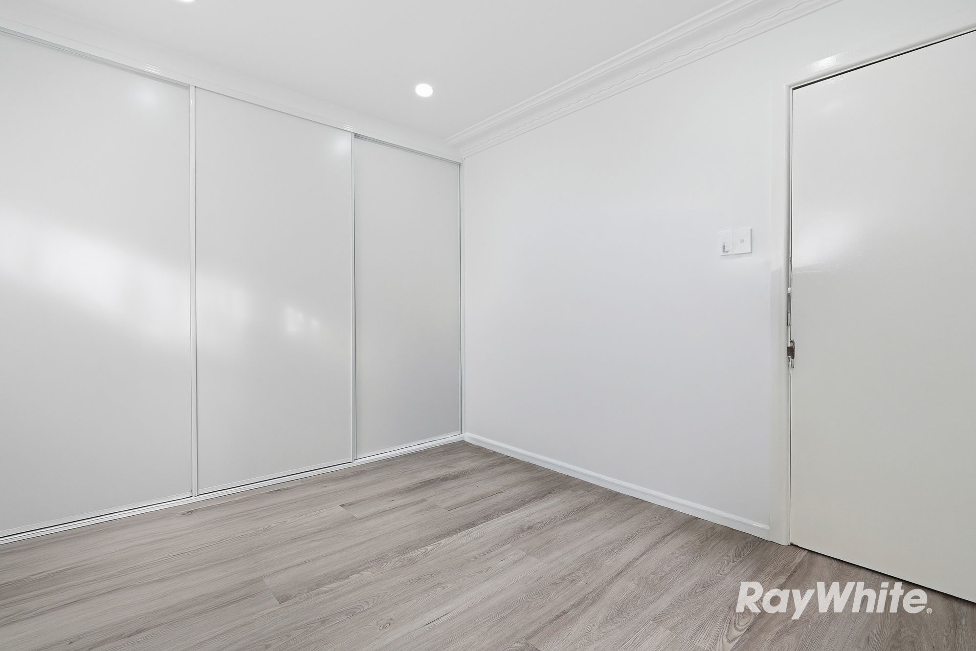 8 Martin Street — photo 15 of 25