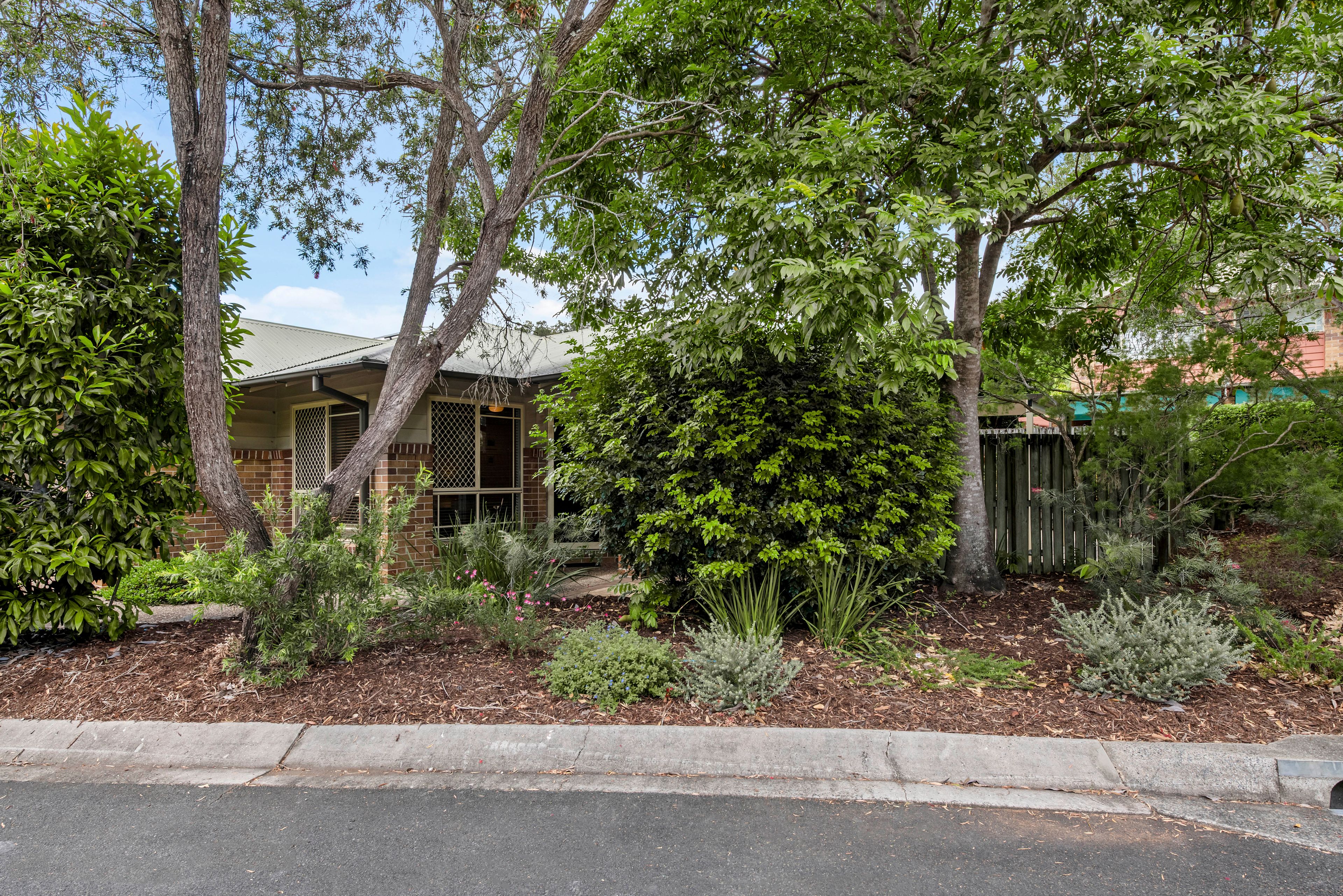 30/28 Carwoola Street, Bardon, QLD 4065