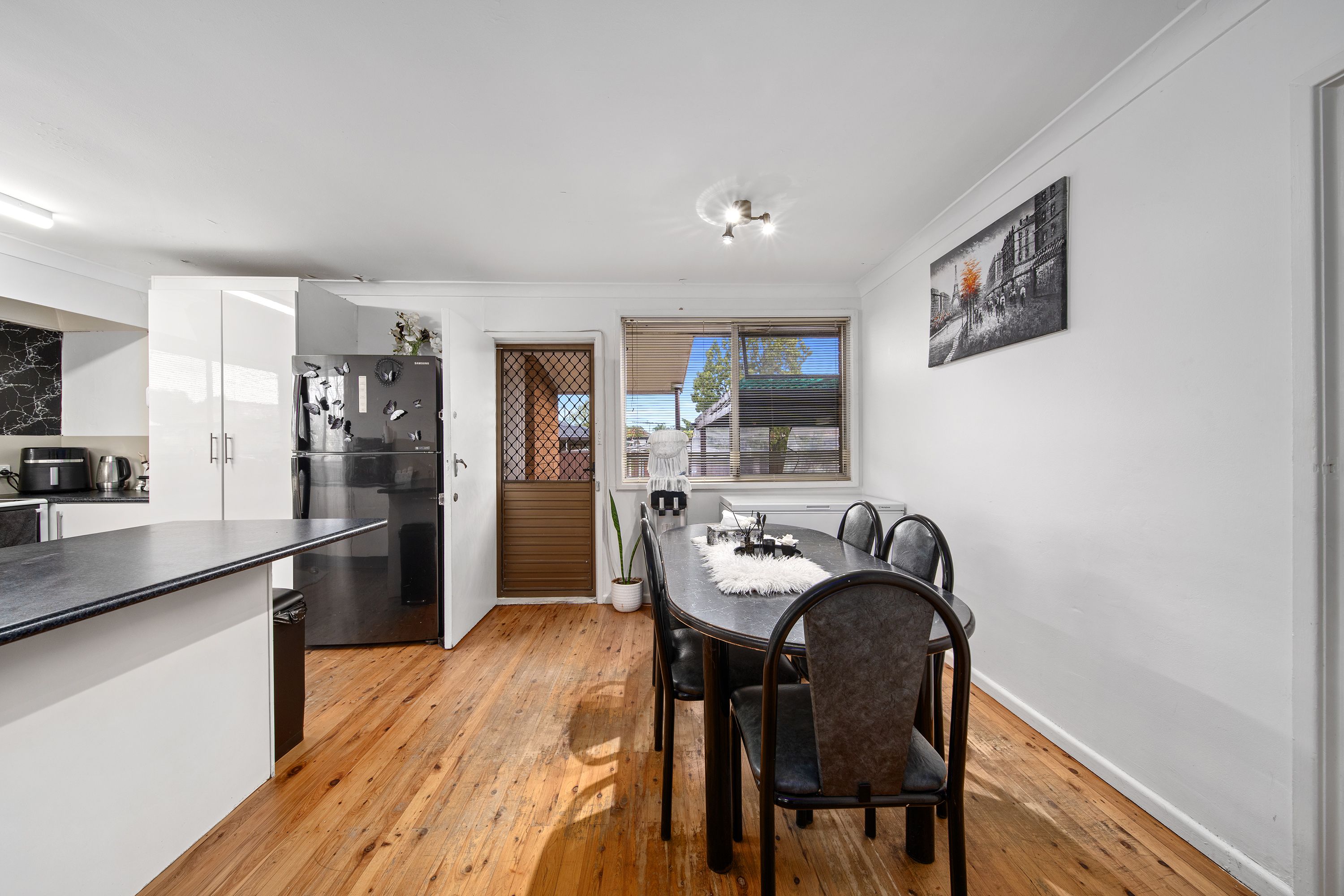 14 Lynesta Avenue — photo 4 of 8