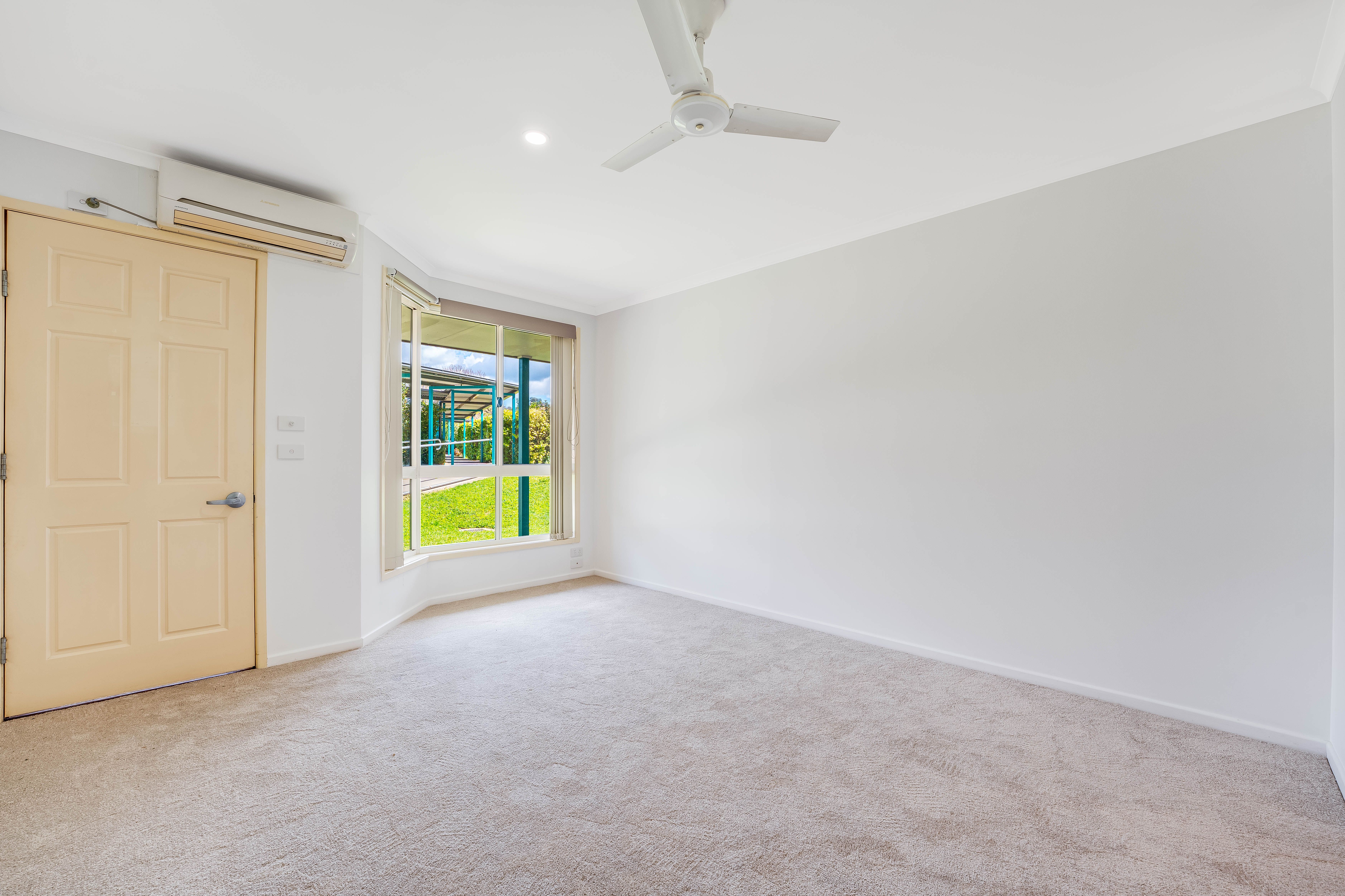 11/7 Severin Court — photo 5 of 12