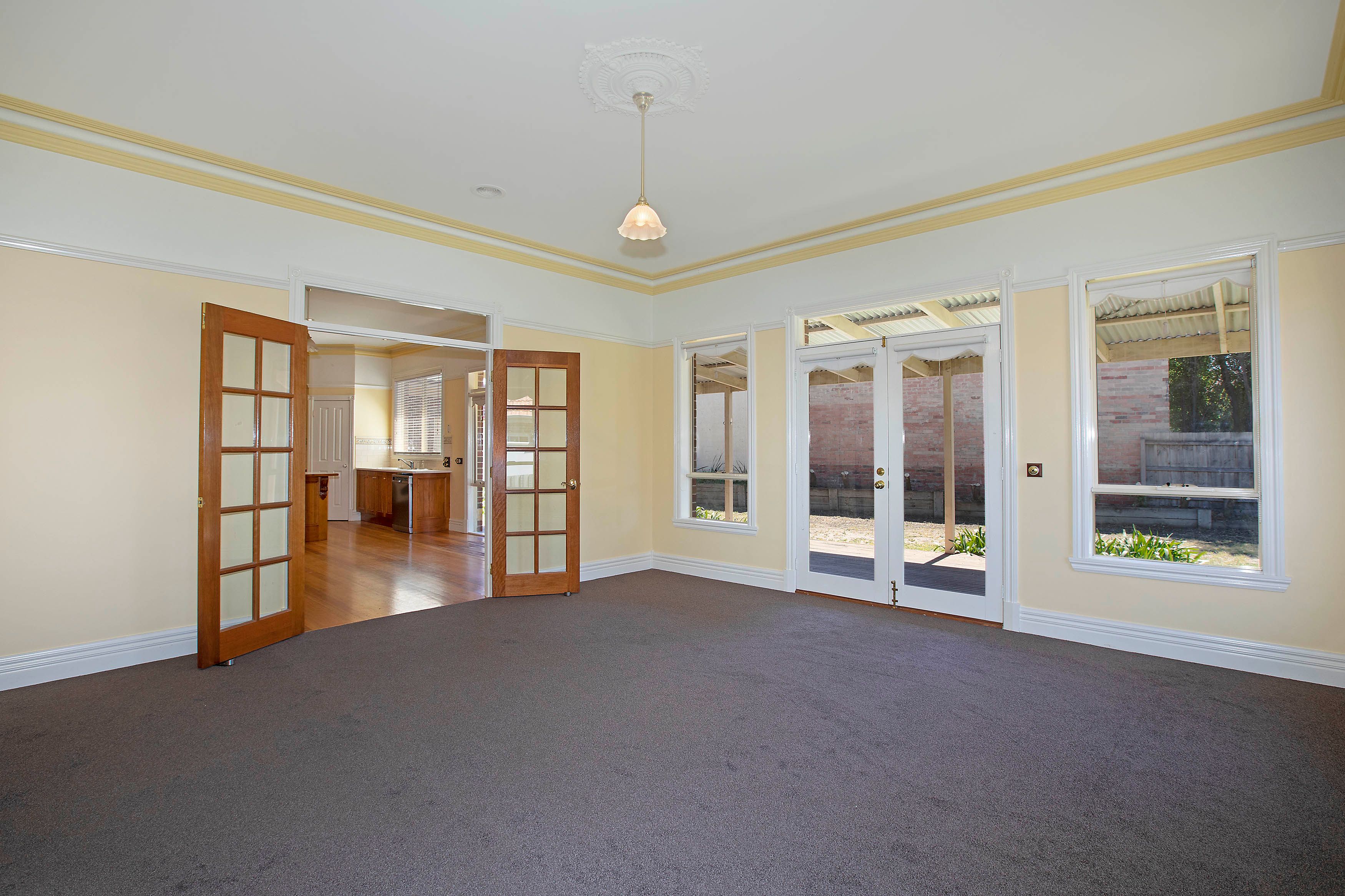 6 Wickenby Court, Highton, VIC 3216