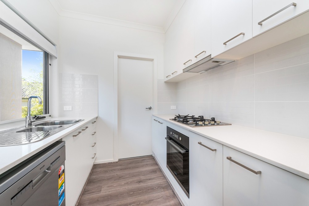 1/34 Silverton Drive, Ferntree Gully, VIC 3156