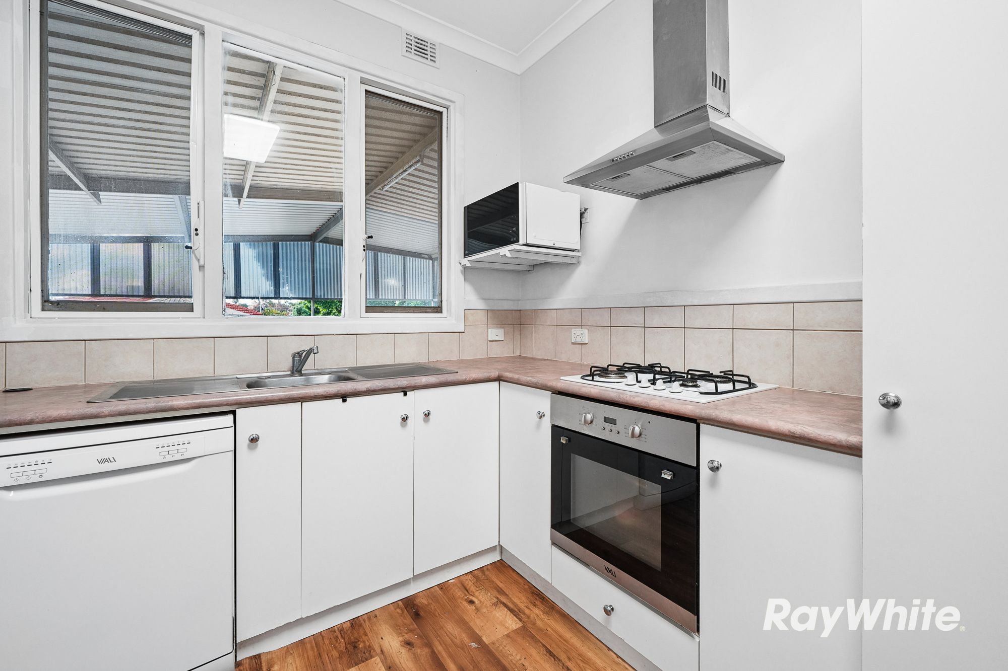 27 Tempany Way — photo 9 of 22