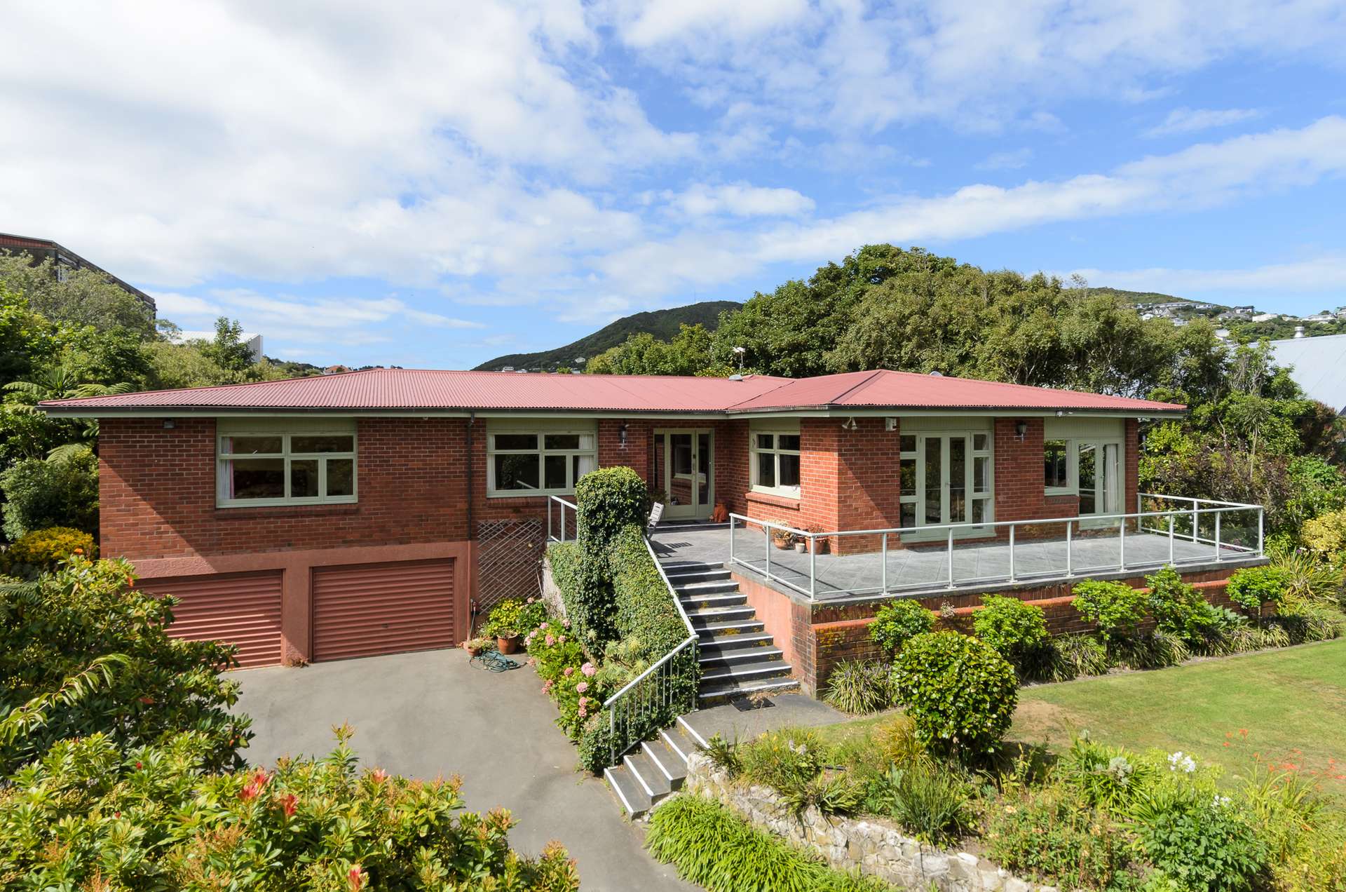 221b Karori Road photo 0