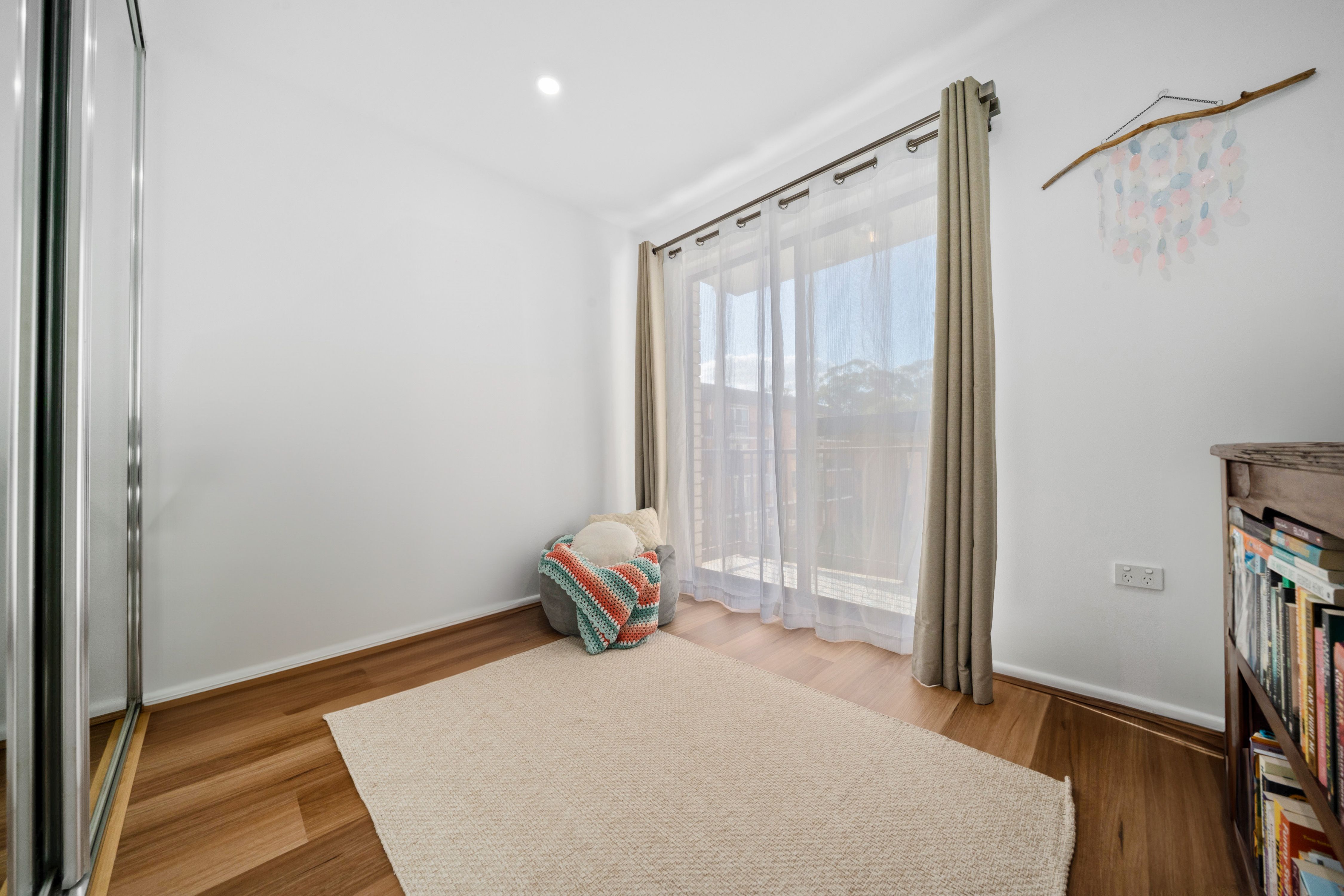 2/191 Derby Street — photo 10 of 16