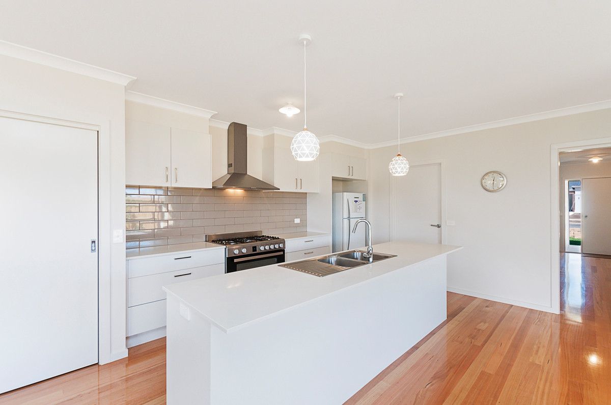 11 Royal Court, Warrnambool, VIC 3280