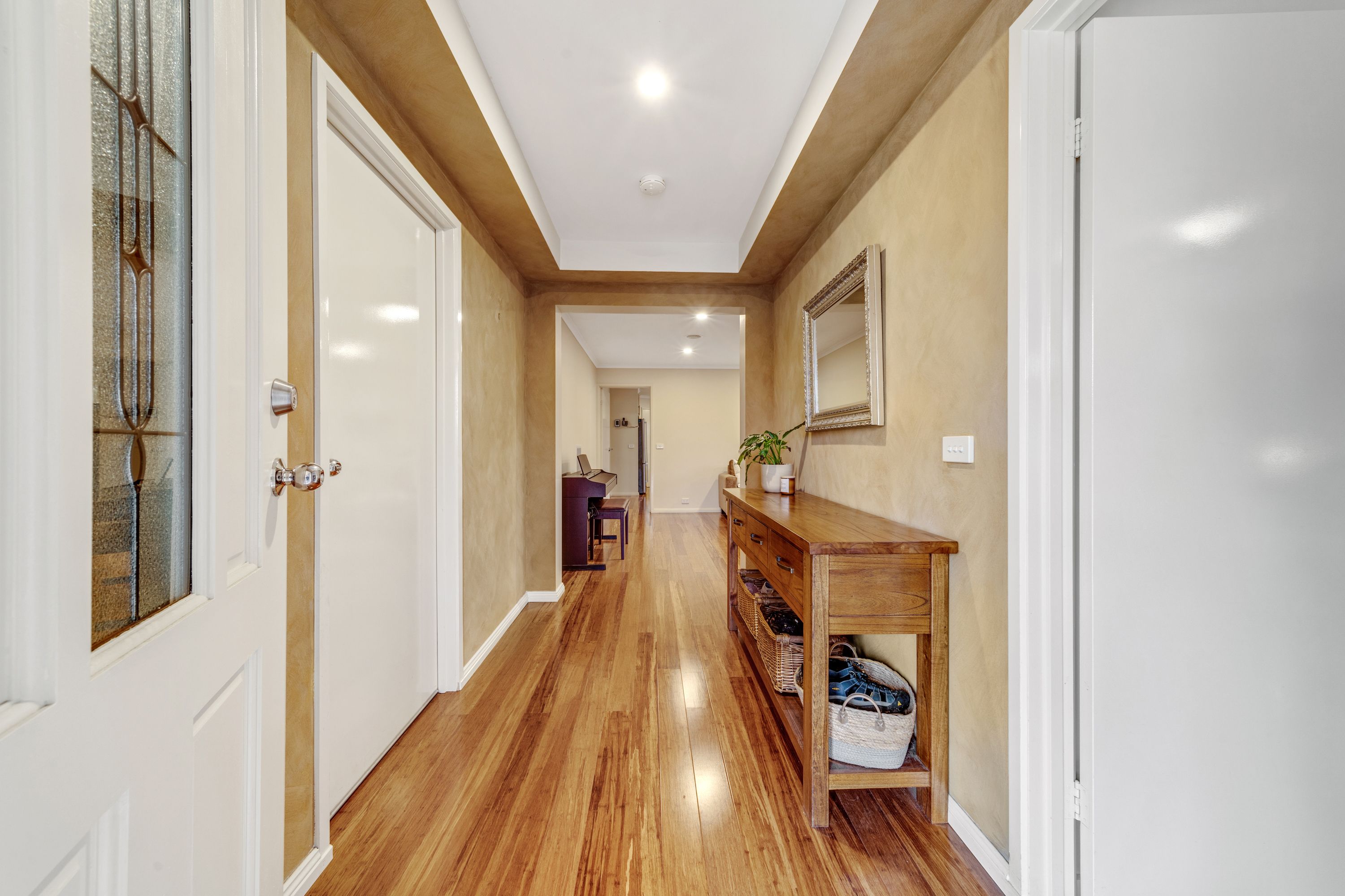 16 Splayd Close, Dunlop, ACT 2615