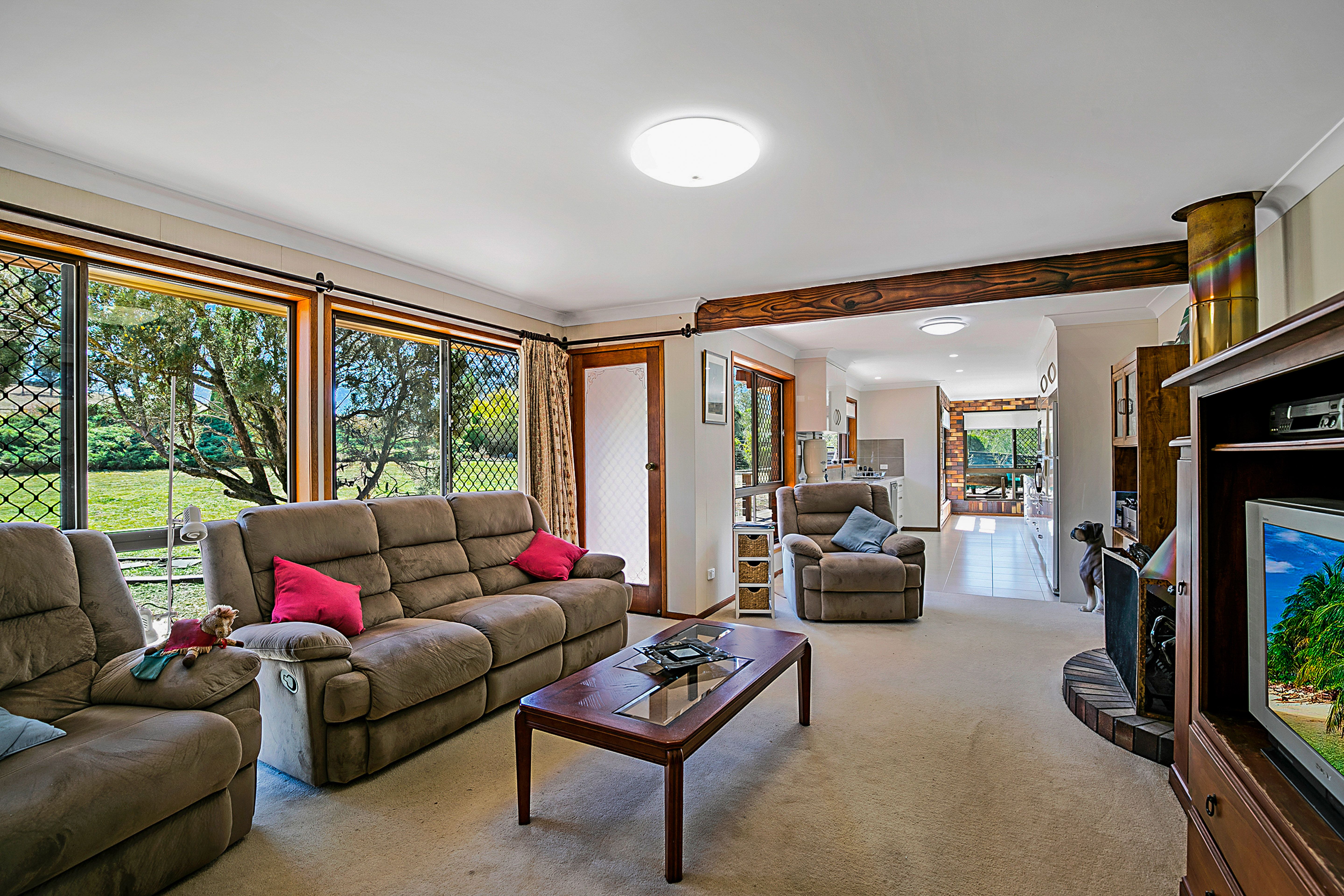 228 Hermitage Road, Cranley, QLD 4350