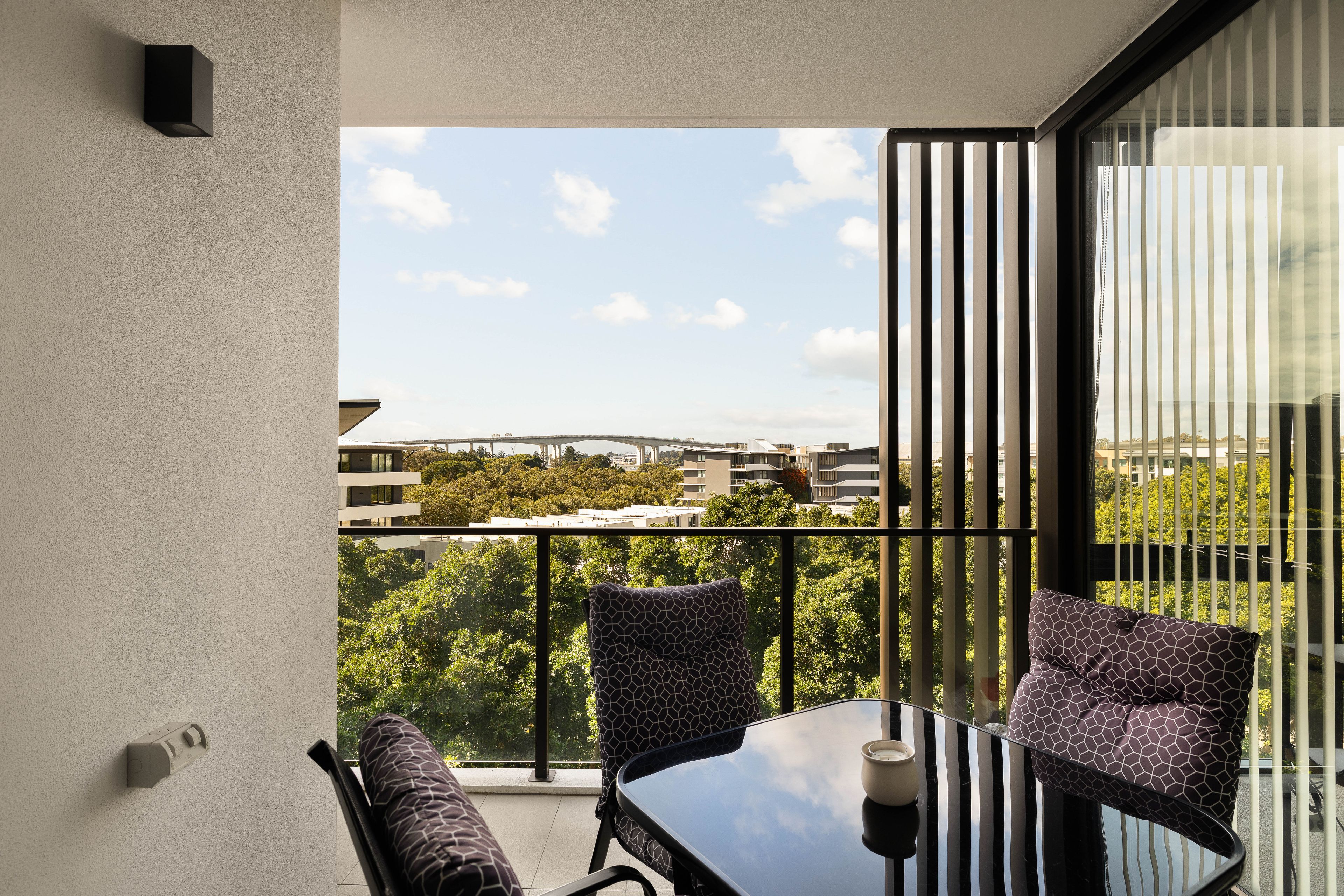 20503/320 Macarthur Avenue, Hamilton, QLD 4007