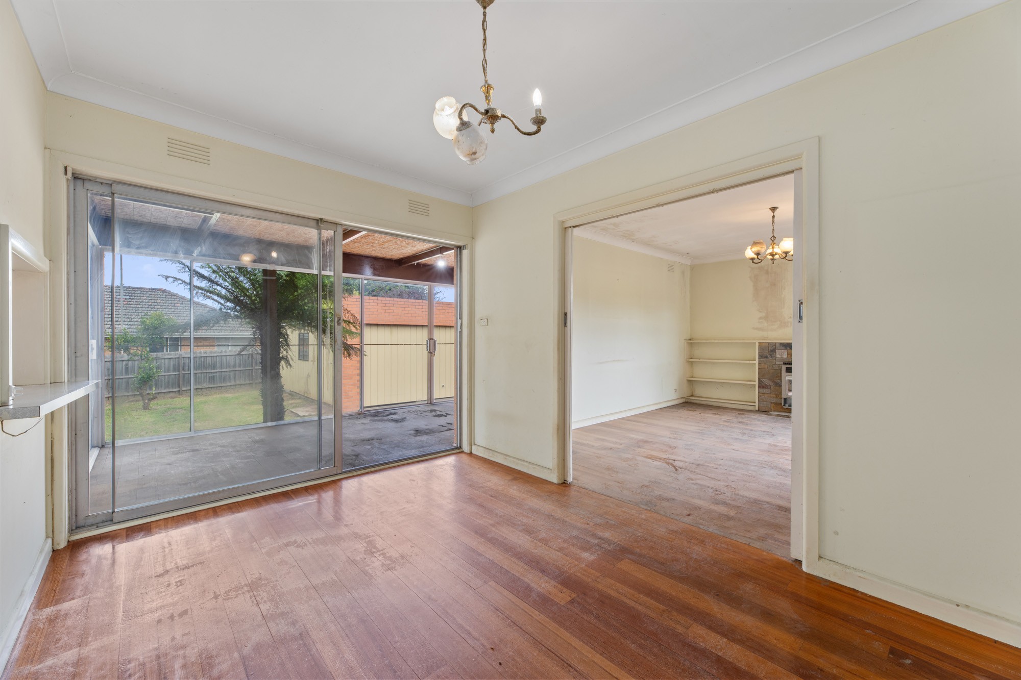 18 Highbury Road, Burwood, VIC 3125