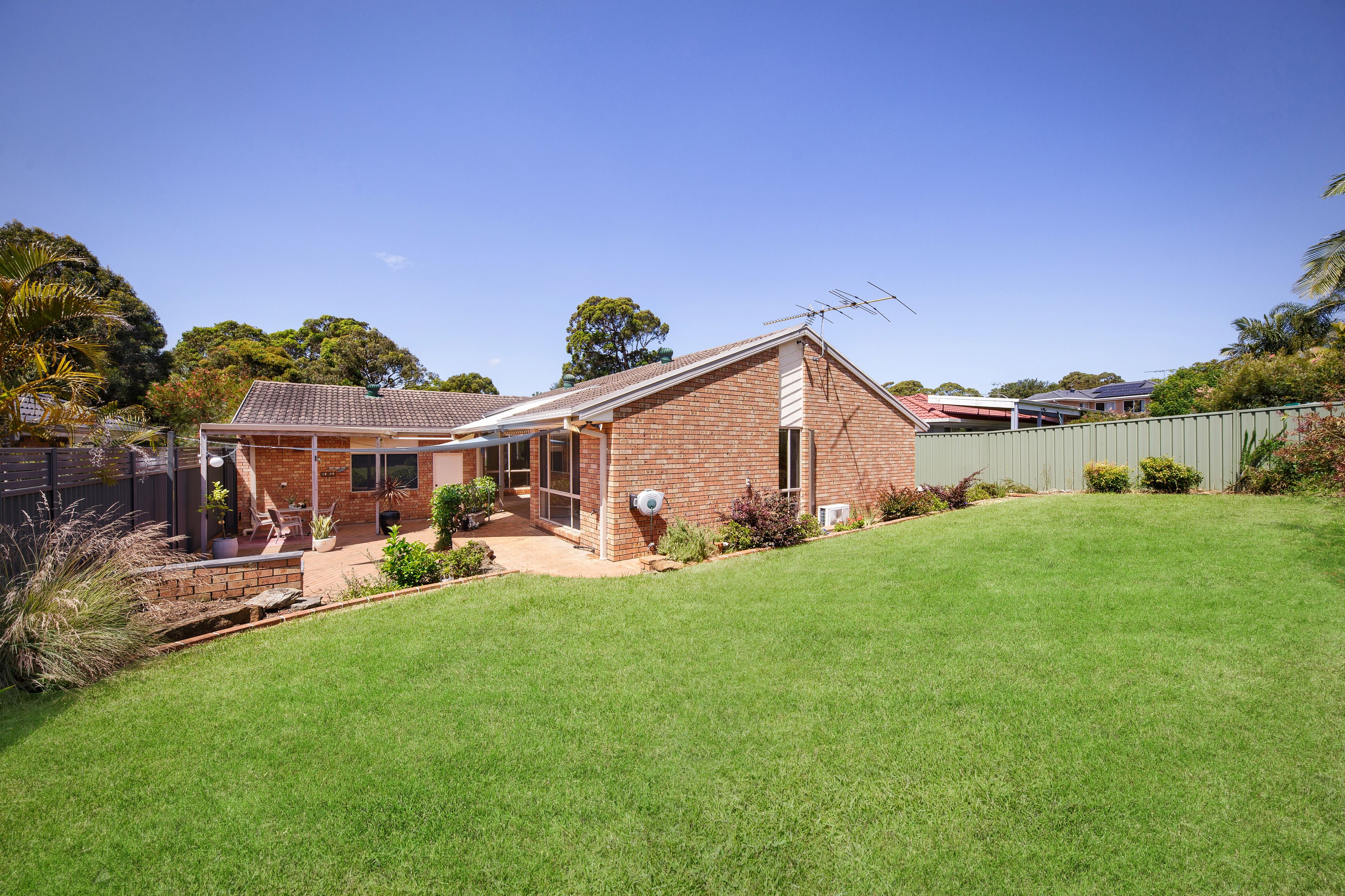 18 Allison Crescent, Menai, NSW 2234