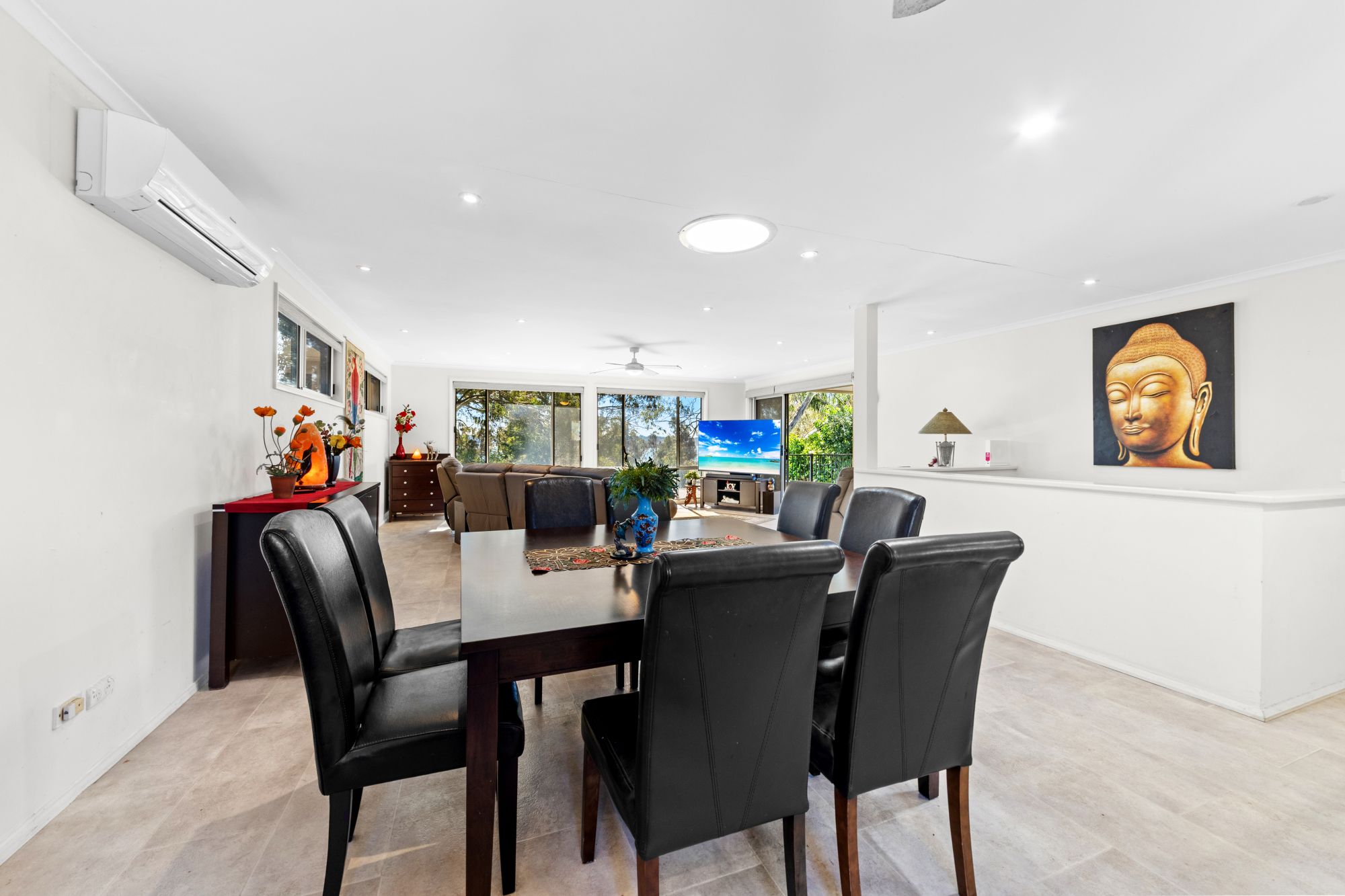26 Wharf Street — photo 3 of 13