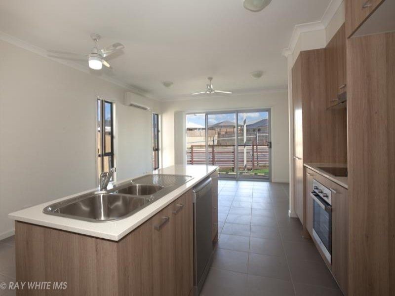 15 Gideon Gardens, Pimpama, QLD 4209