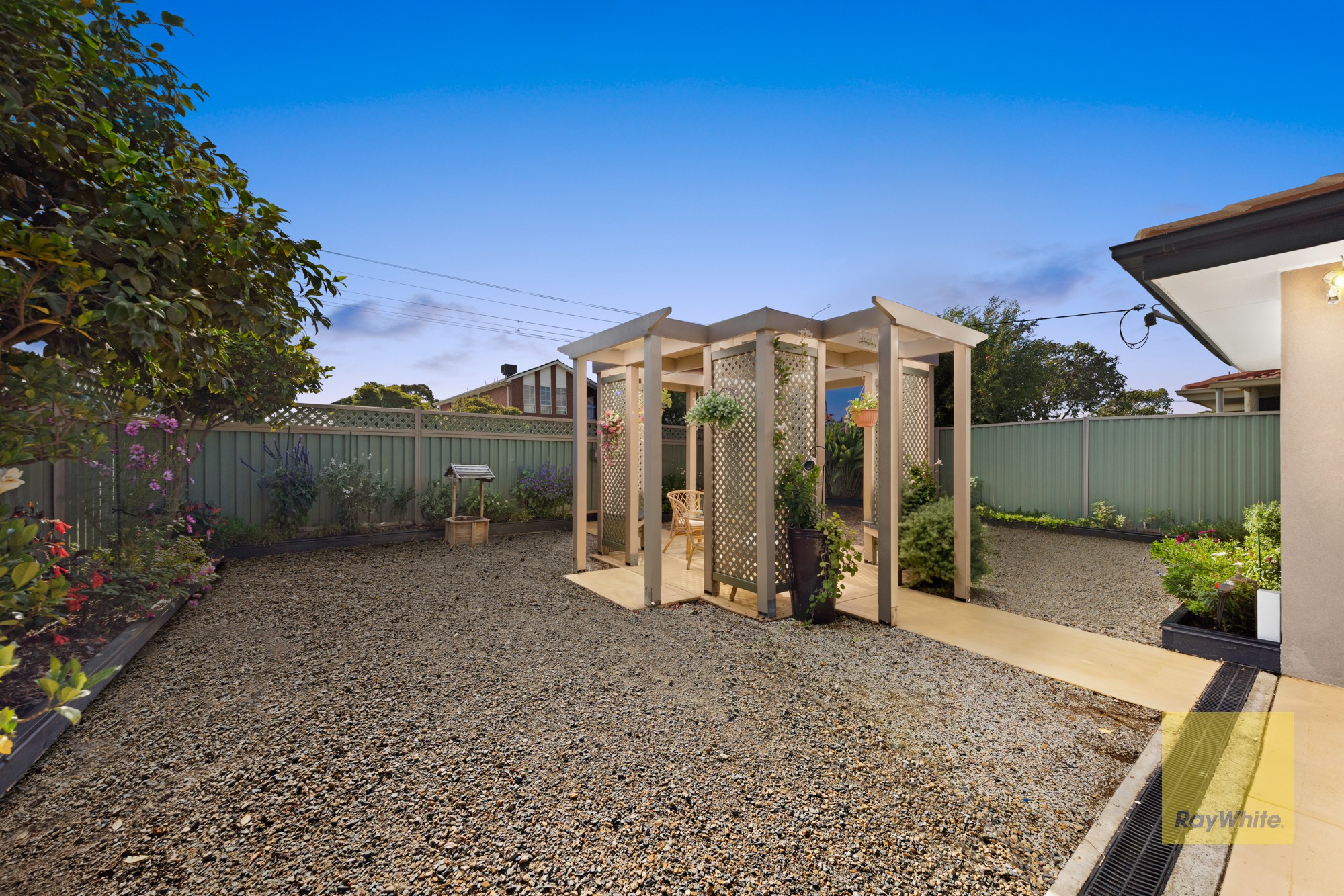323 Main Road West, Albanvale, VIC 3021