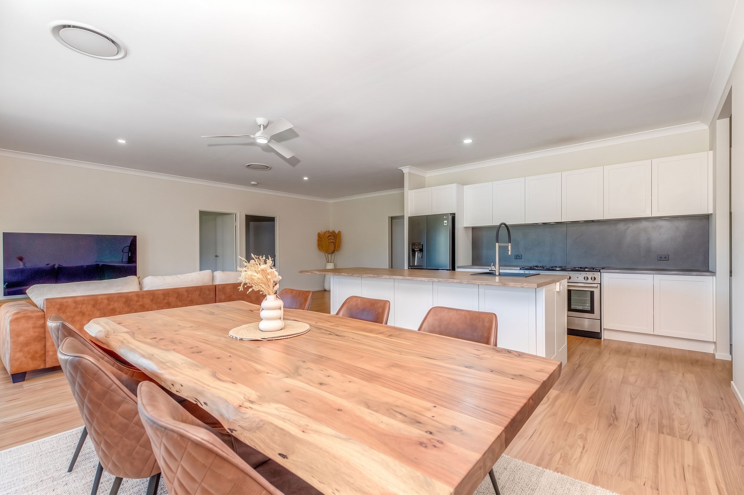 23 Arbortwenty Three Road — photo 3 of 18