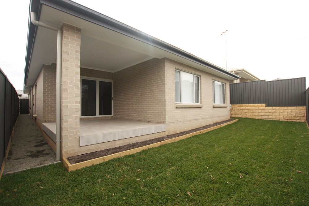 18 Lakeman Street, Leppington, NSW 2179